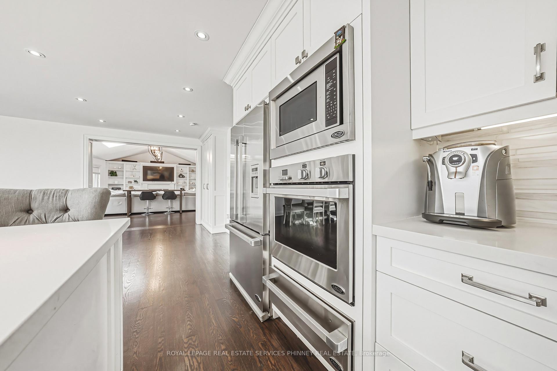 Photo 12 of 52 Joymar Drive, Mississauga, Streetsville — HOMEH