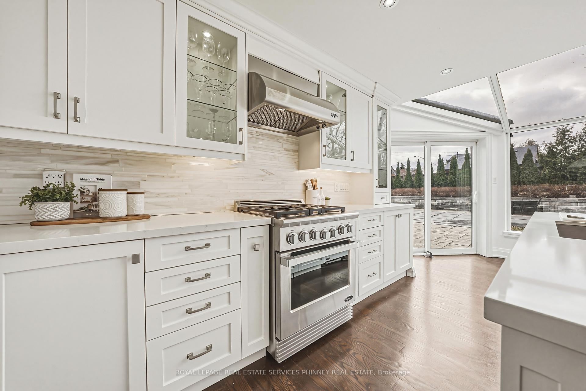Photo 13 of 52 Joymar Drive, Mississauga, Streetsville — HOMEH