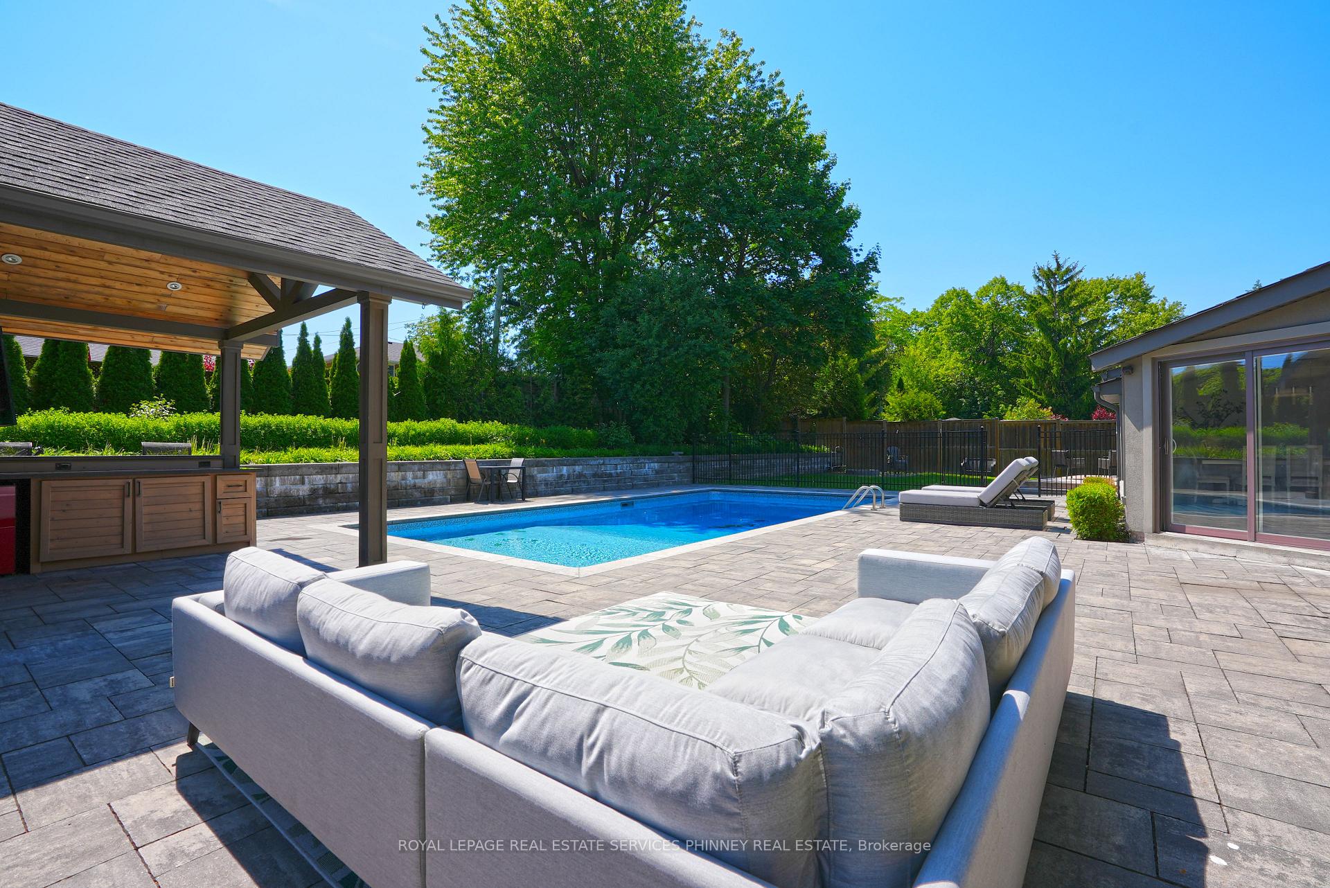 Photo 39 of 52 Joymar Drive, Mississauga, Streetsville — HOMEH