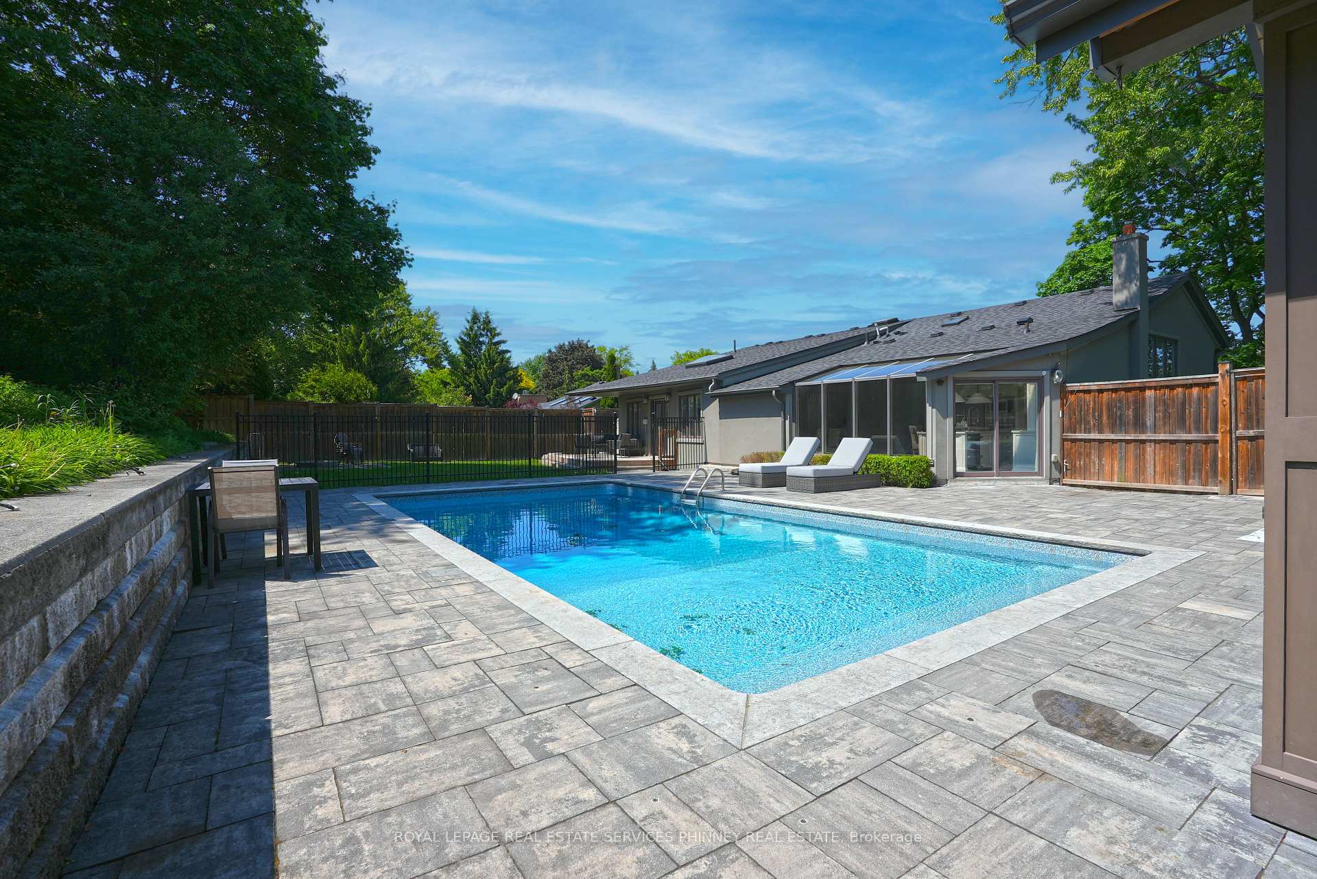 Photo 41 of 52 Joymar Drive, Mississauga, Streetsville — HOMEH