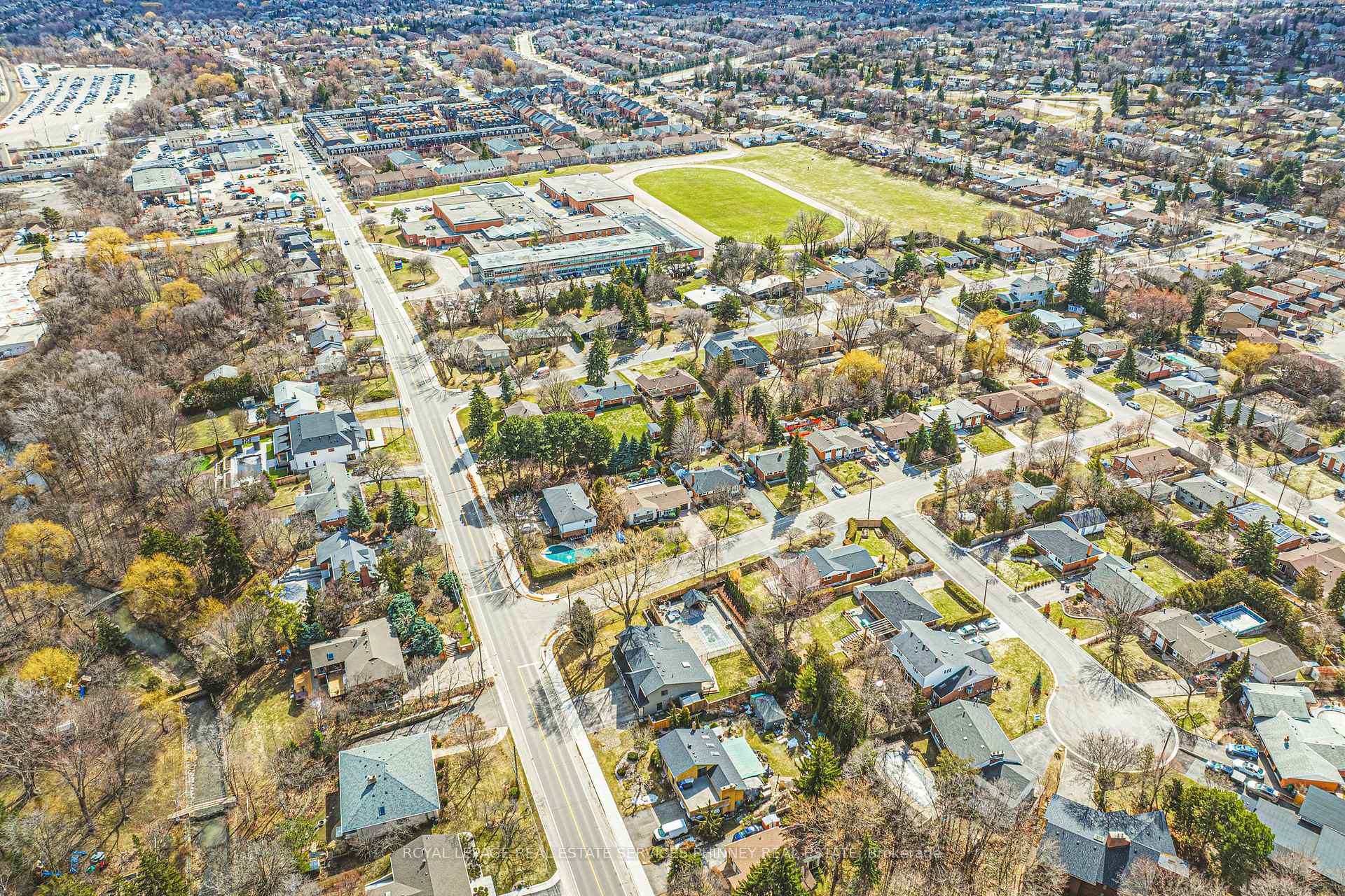 Photo 48 of 52 Joymar Drive, Mississauga, Streetsville — HOMEH