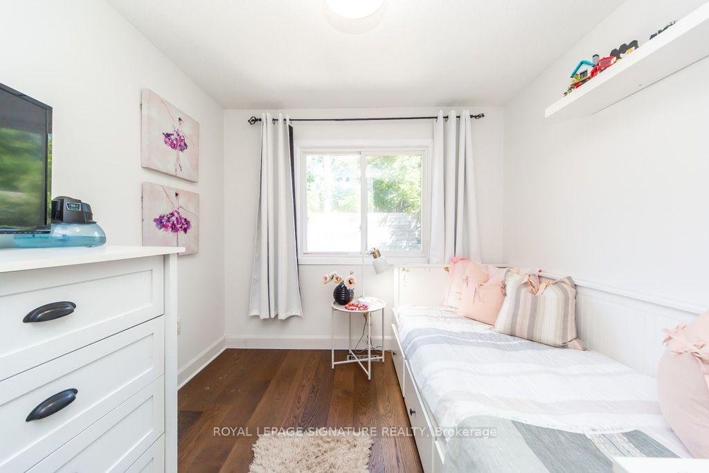 Photo 20 of 28 Augusta Court, Markham, Royal Orchard — HOMEH