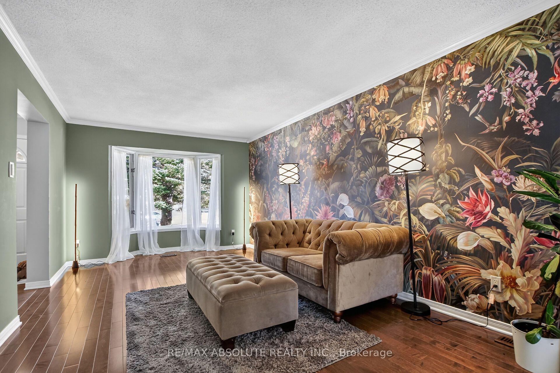 Photo 4 of 67 Youngs Farm Way, Ottawa, Kanata - Katimavik — HOMEH