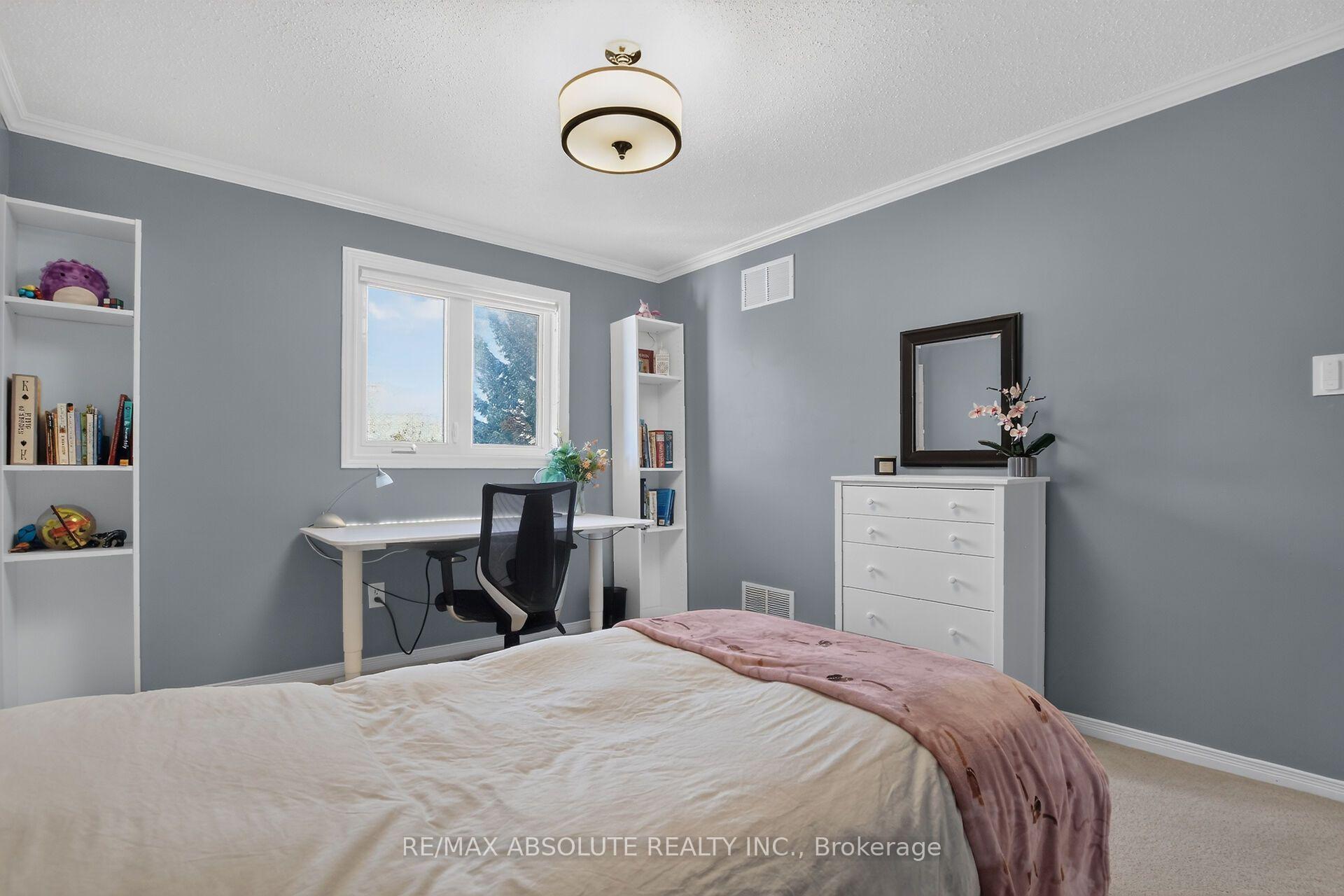 Photo 33 of 67 Youngs Farm Way, Ottawa, Kanata - Katimavik — HOMEH