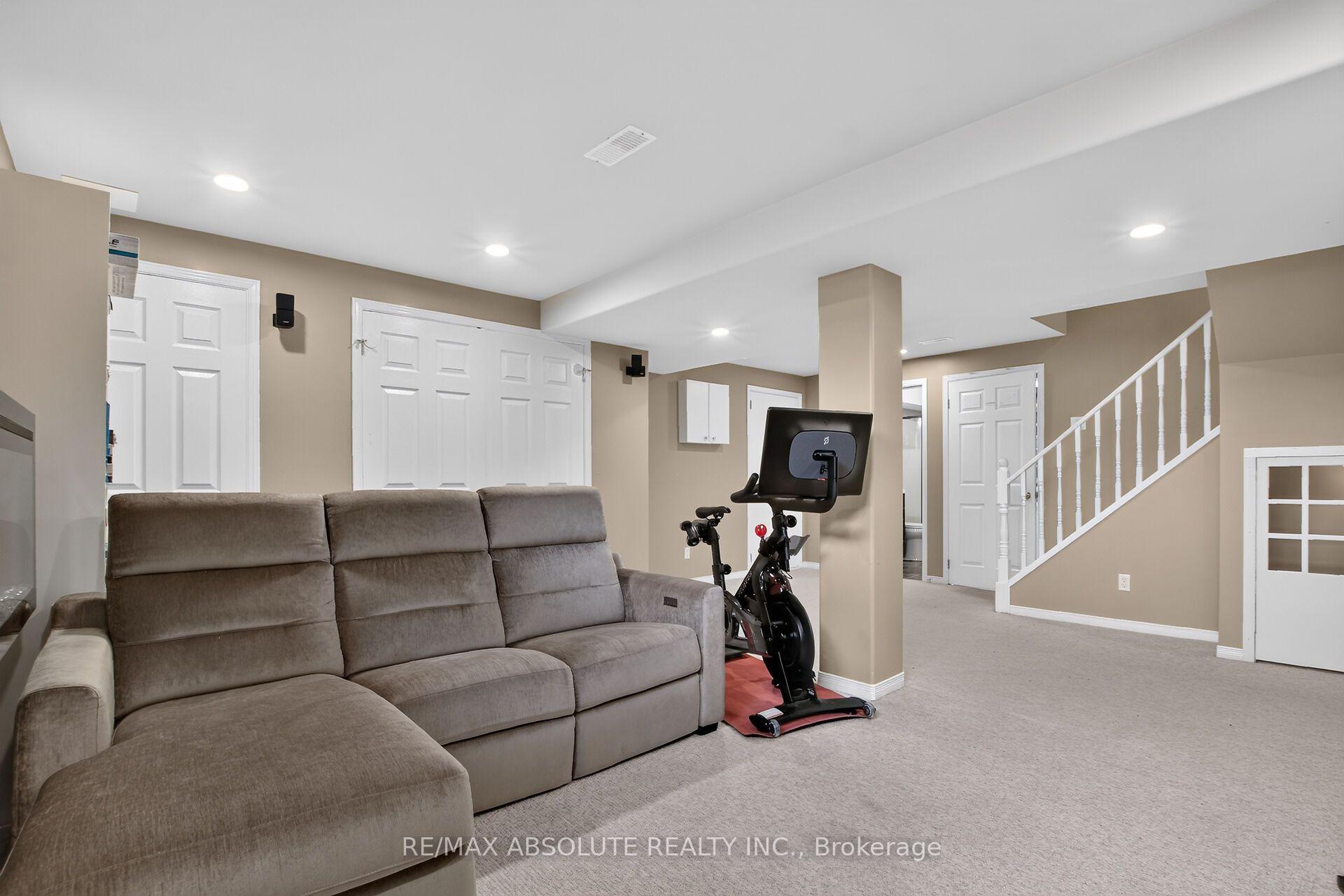 Photo 39 of 67 Youngs Farm Way, Ottawa, Kanata - Katimavik — HOMEH