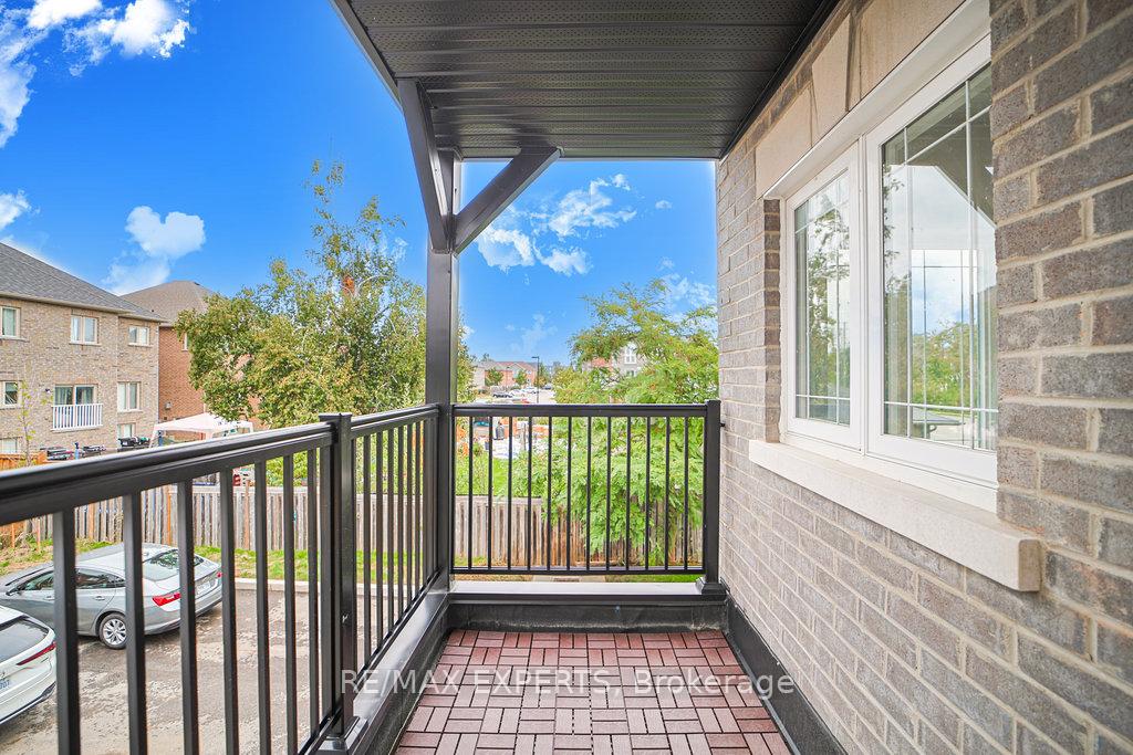 Photo 12 of Unit 4, 426 Veterans Drive, Barrie, Holly — HOMEH