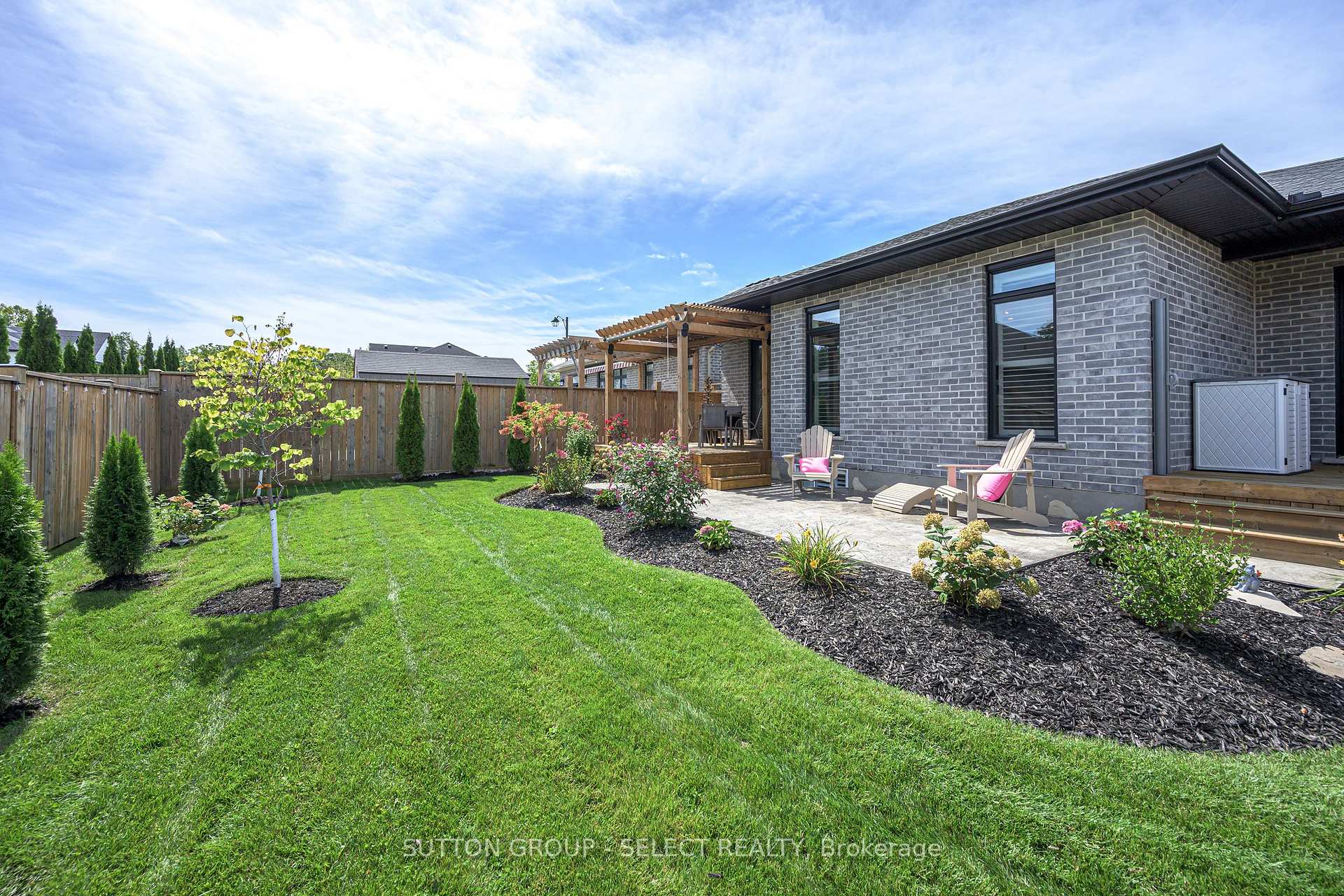 Photo 37 of 38 Royal Dornoch Drive, St. Thomas — HOMEH