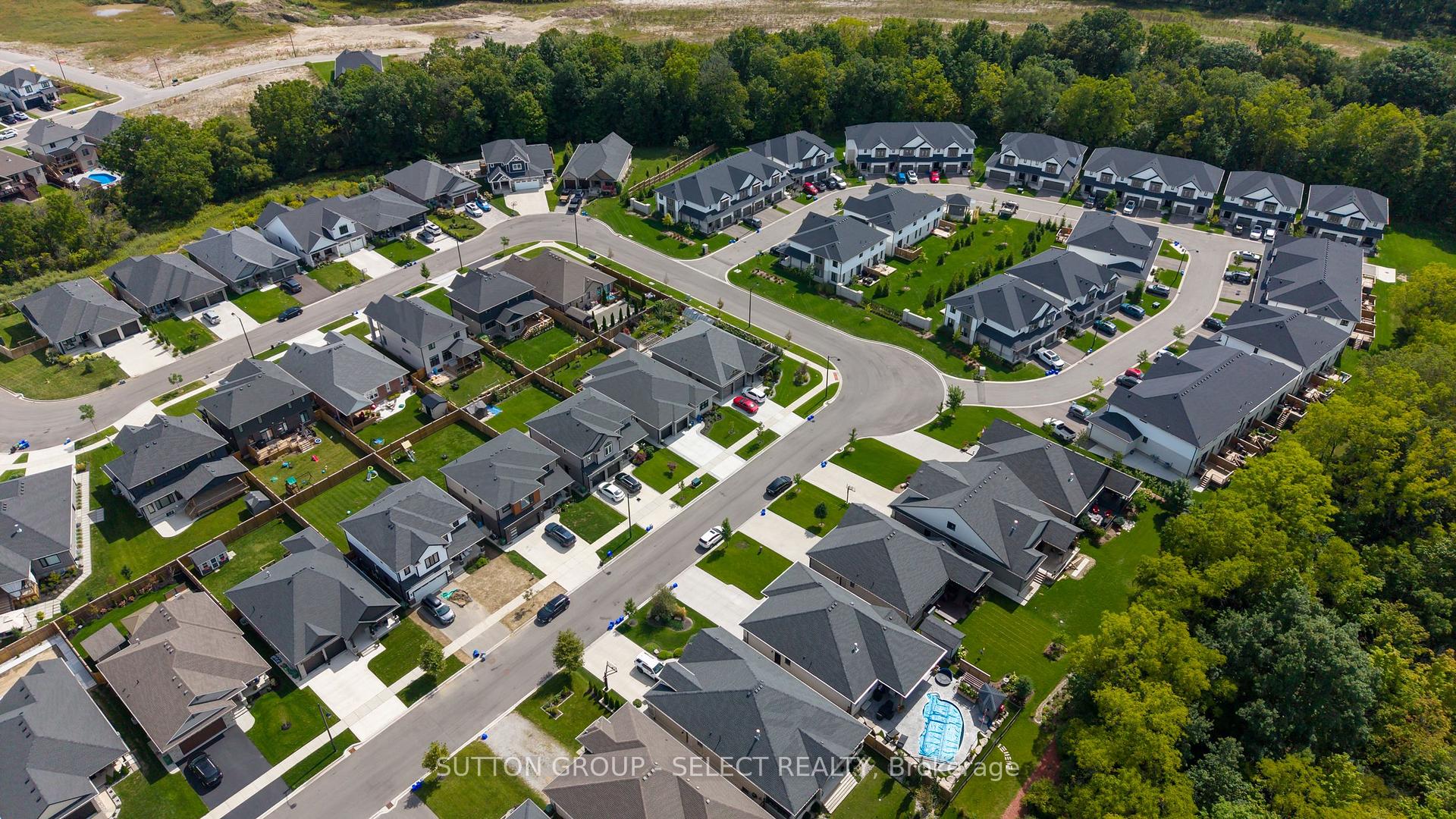 Photo 41 of 38 Royal Dornoch Drive, St. Thomas — HOMEH