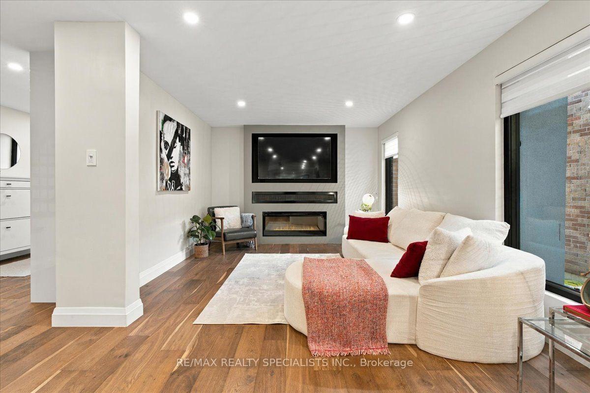 Photo 6 of 1131 Highgate Place, Mississauga, Rathwood — HOMEH