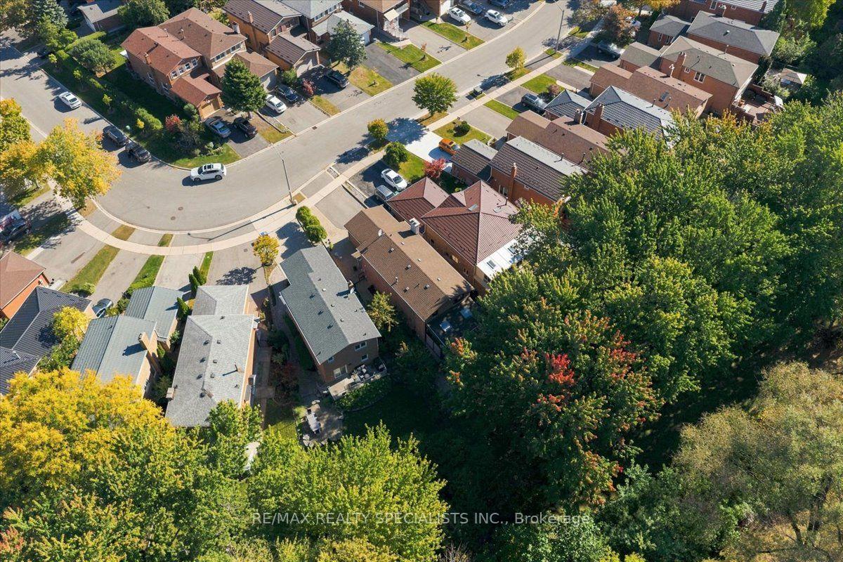 Photo 48 of 1131 Highgate Place, Mississauga, Rathwood — HOMEH