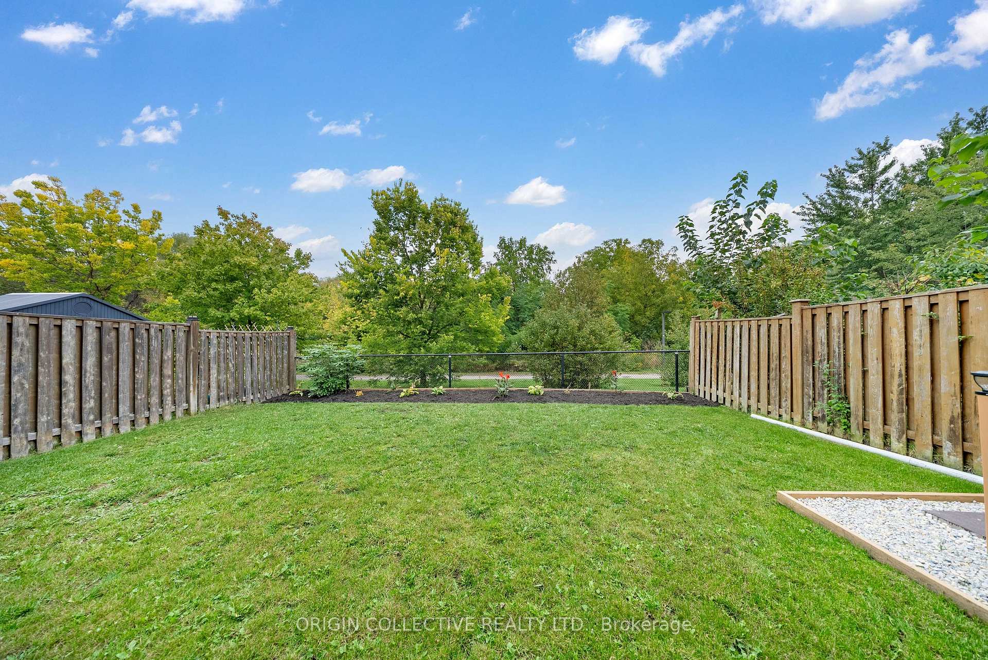 Photo 48 of 51 Goreway Valley Trail, Brampton, Vales of Castlemore North — HOMEH