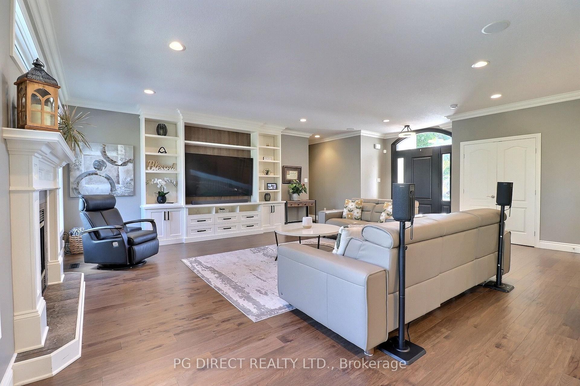 Photo 6 of 2083 Faircloth Road, London, North R — HOMEH