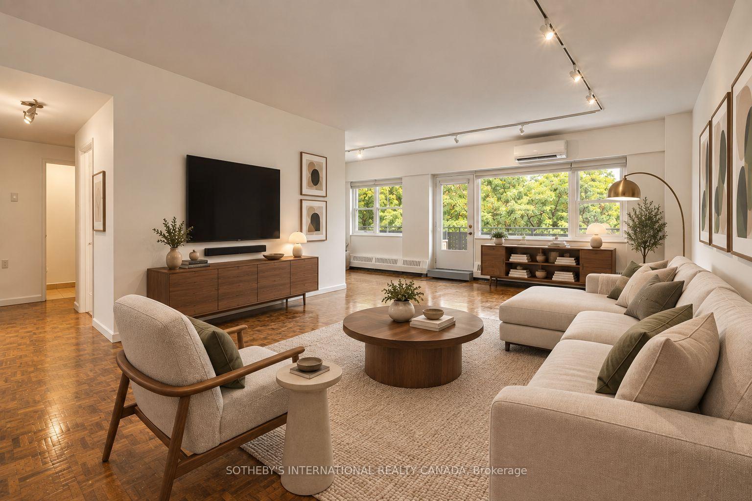 Photo 3 of Unit 945, 21 Dale Avenue, Toronto, Rosedale-Moore Park — HOMEH