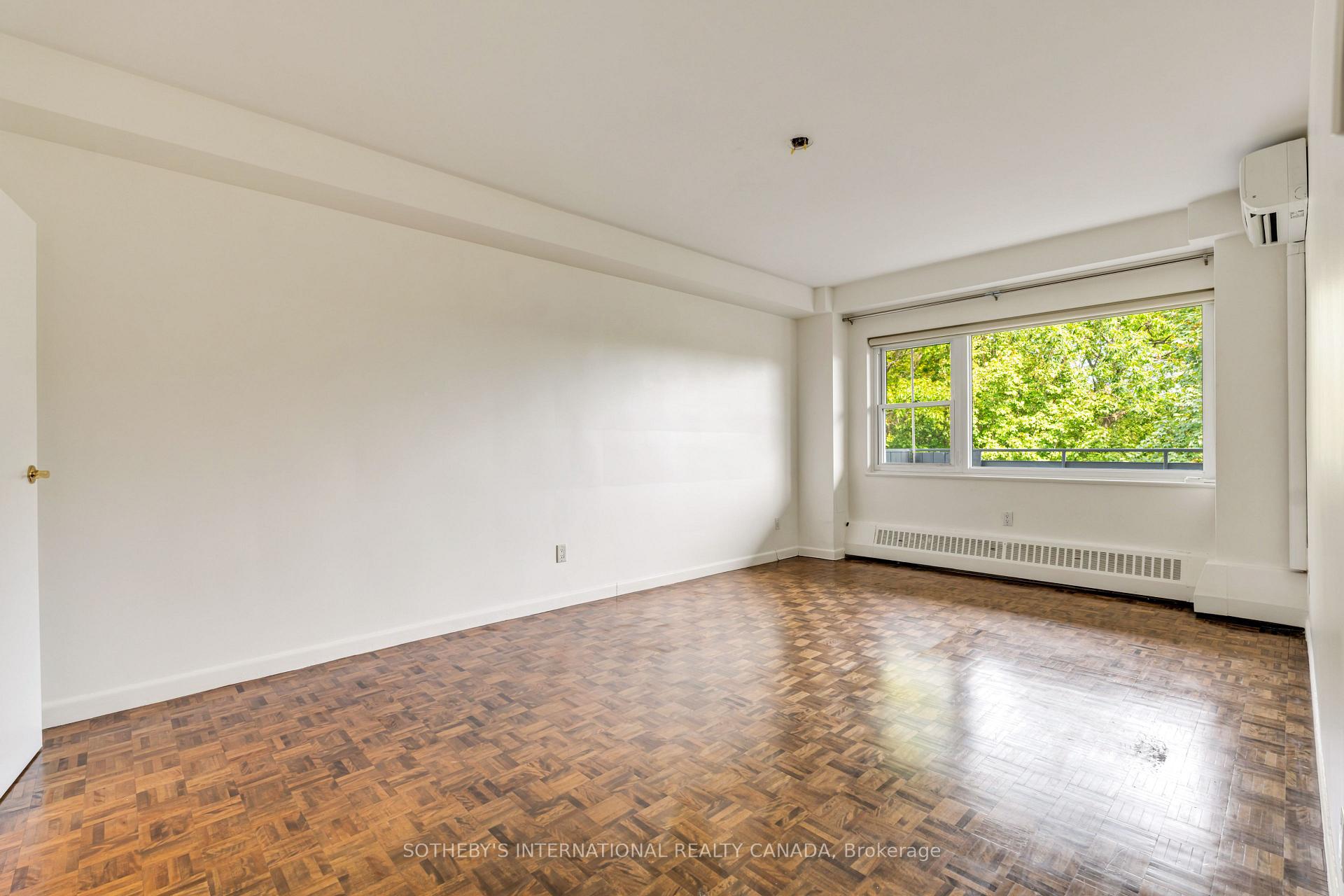 Photo 14 of Unit 945, 21 Dale Avenue, Toronto, Rosedale-Moore Park — HOMEH