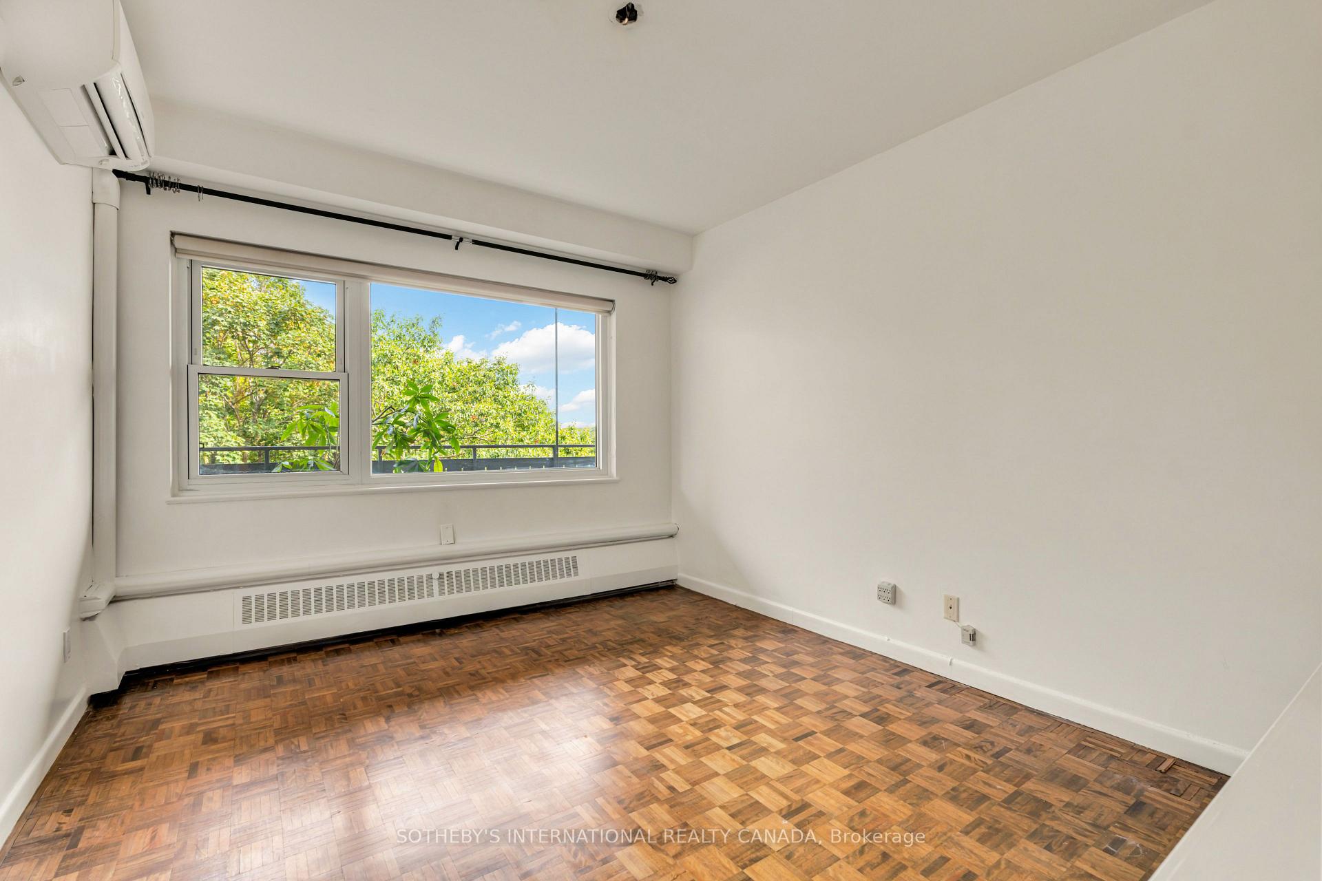 Photo 15 of Unit 945, 21 Dale Avenue, Toronto, Rosedale-Moore Park — HOMEH