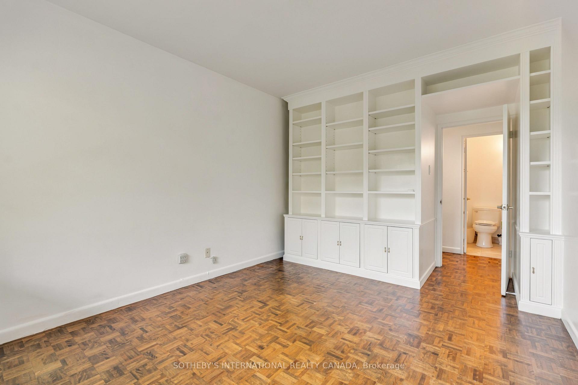 Photo 16 of Unit 945, 21 Dale Avenue, Toronto, Rosedale-Moore Park — HOMEH
