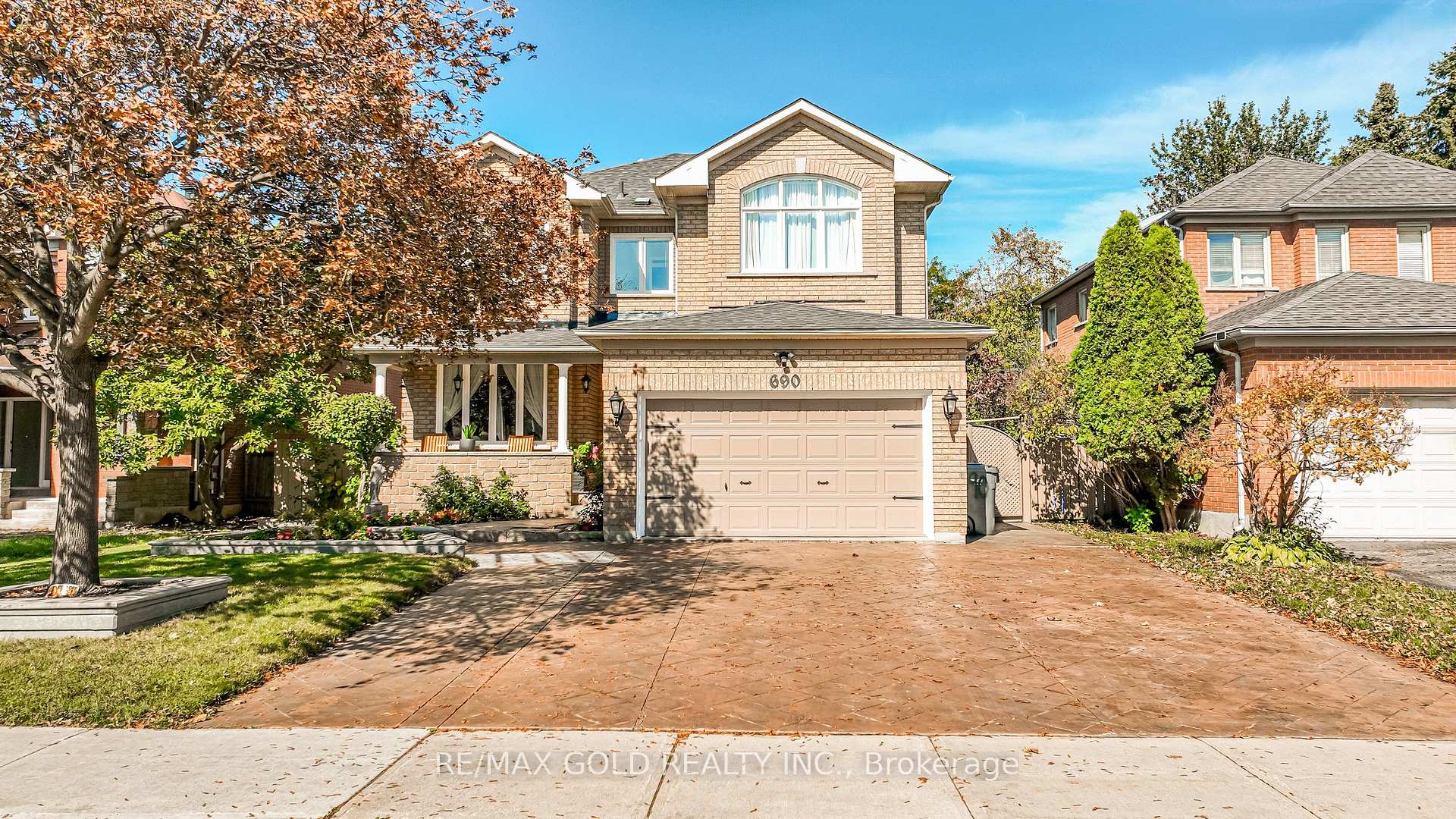 Photo 1 of 690 Peter Robertson Boulevard, Brampton, Sandringham-Wellington — HOMEH