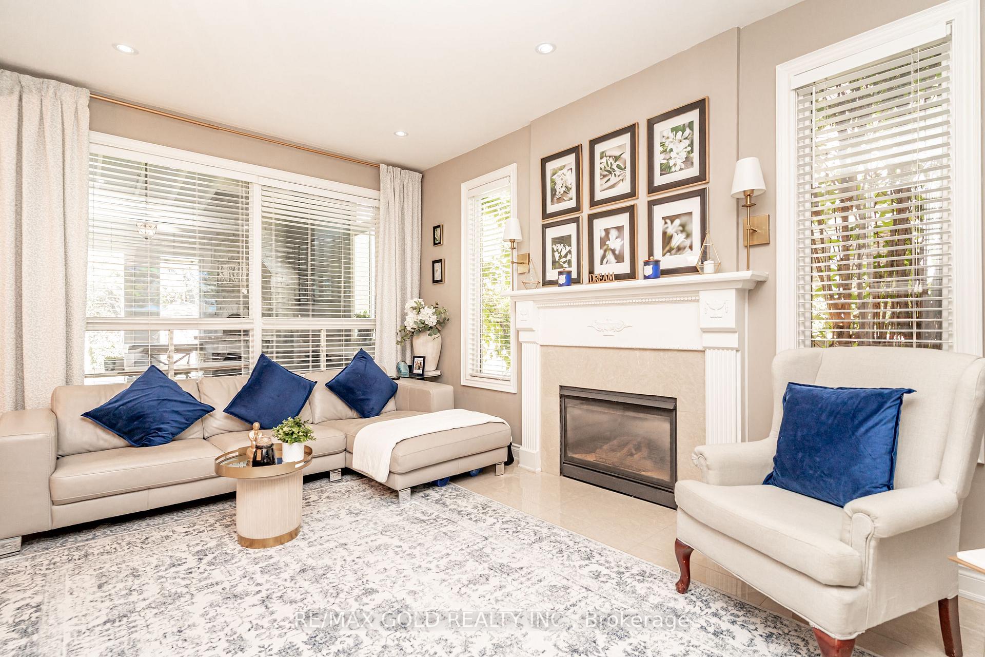 Photo 34 of 690 Peter Robertson Boulevard, Brampton, Sandringham-Wellington — HOMEH