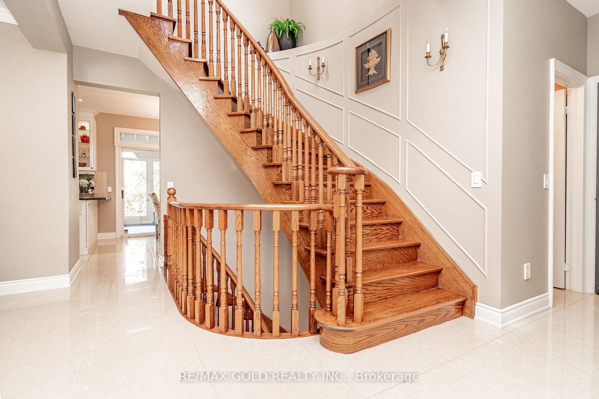 Photo 48 of 690 Peter Robertson Boulevard, Brampton, Sandringham-Wellington — HOMEH