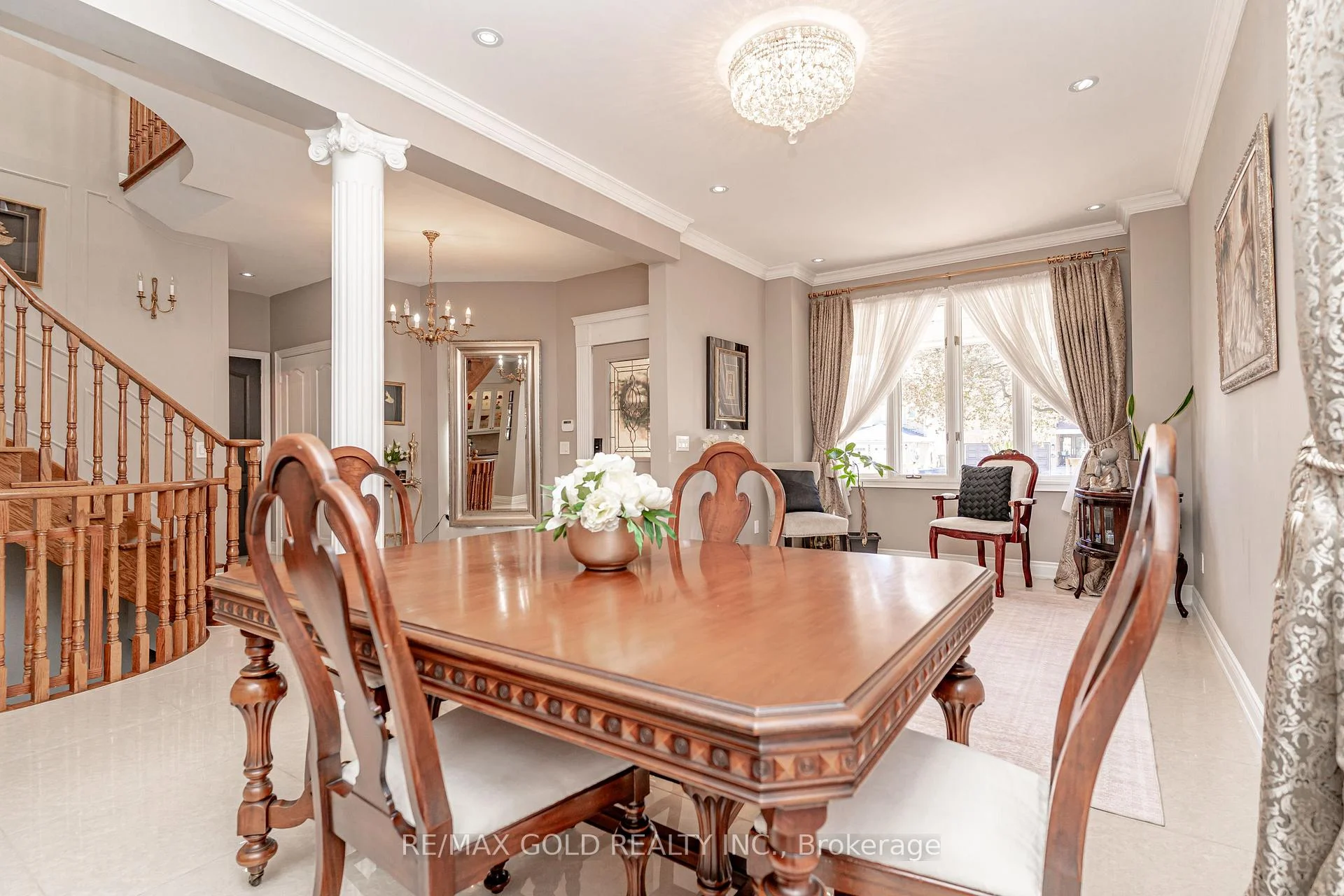 Photo 13 of 690 Peter Robertson Boulevard, Brampton, Sandringham-Wellington — HOMEH