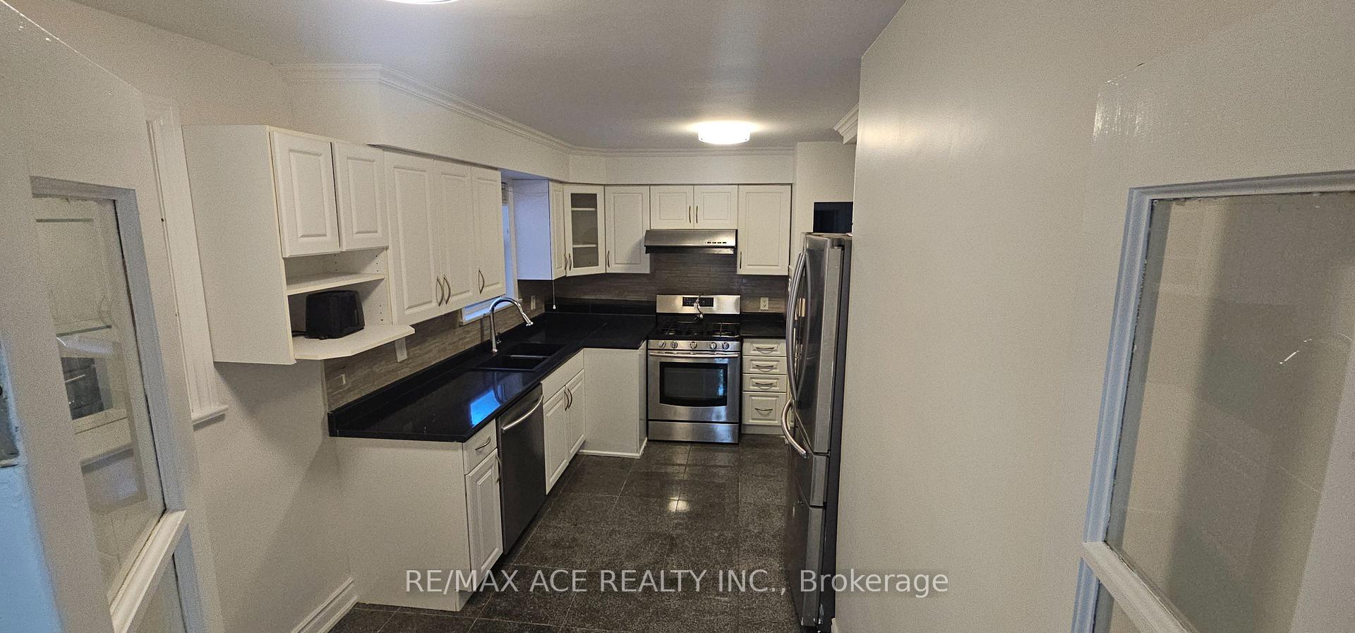 Photo 12 of Unit Main, 87 Lynnbrook Drive, Scarborough, Woburn — HOMEH