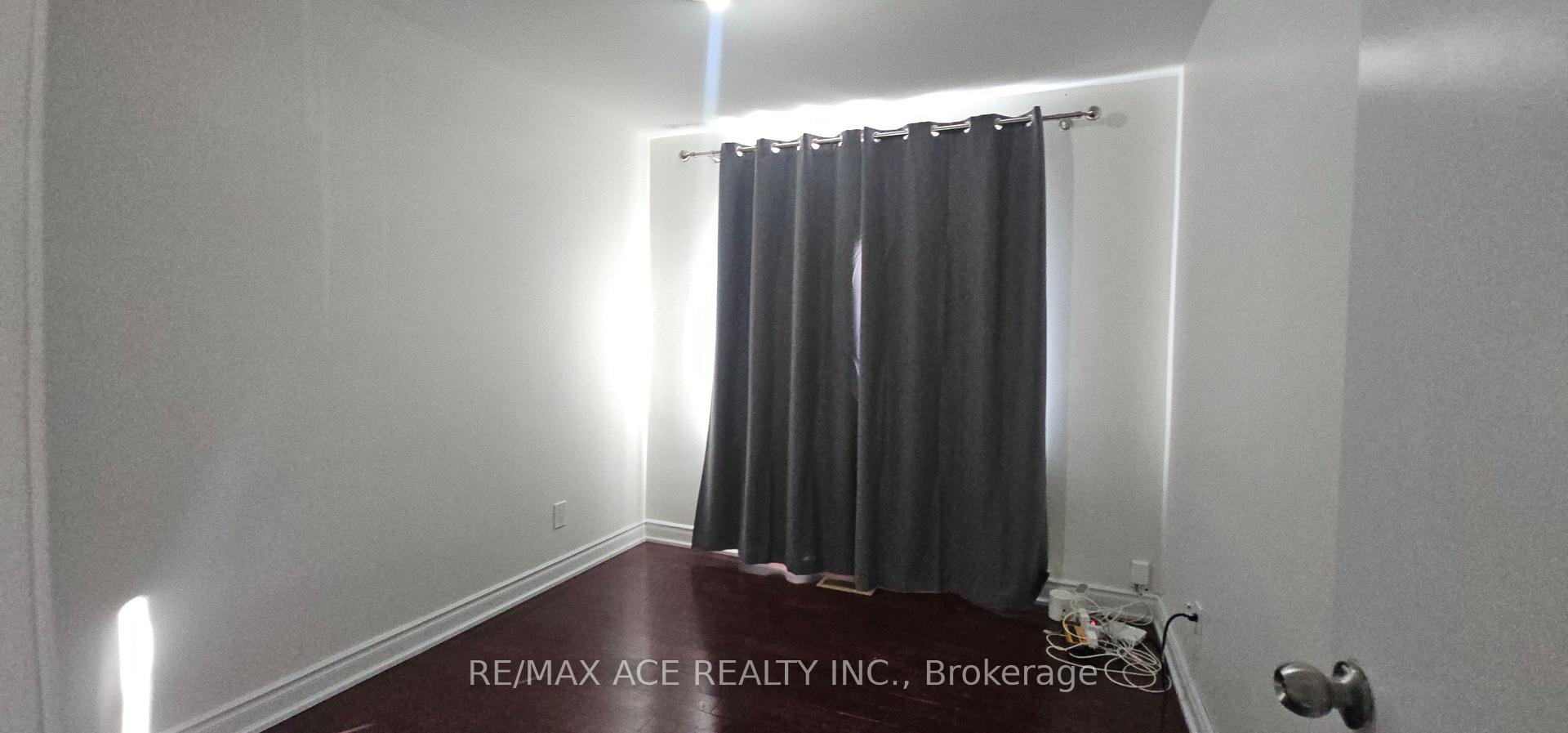 Photo 15 of Unit Main, 87 Lynnbrook Drive, Scarborough, Woburn — HOMEH