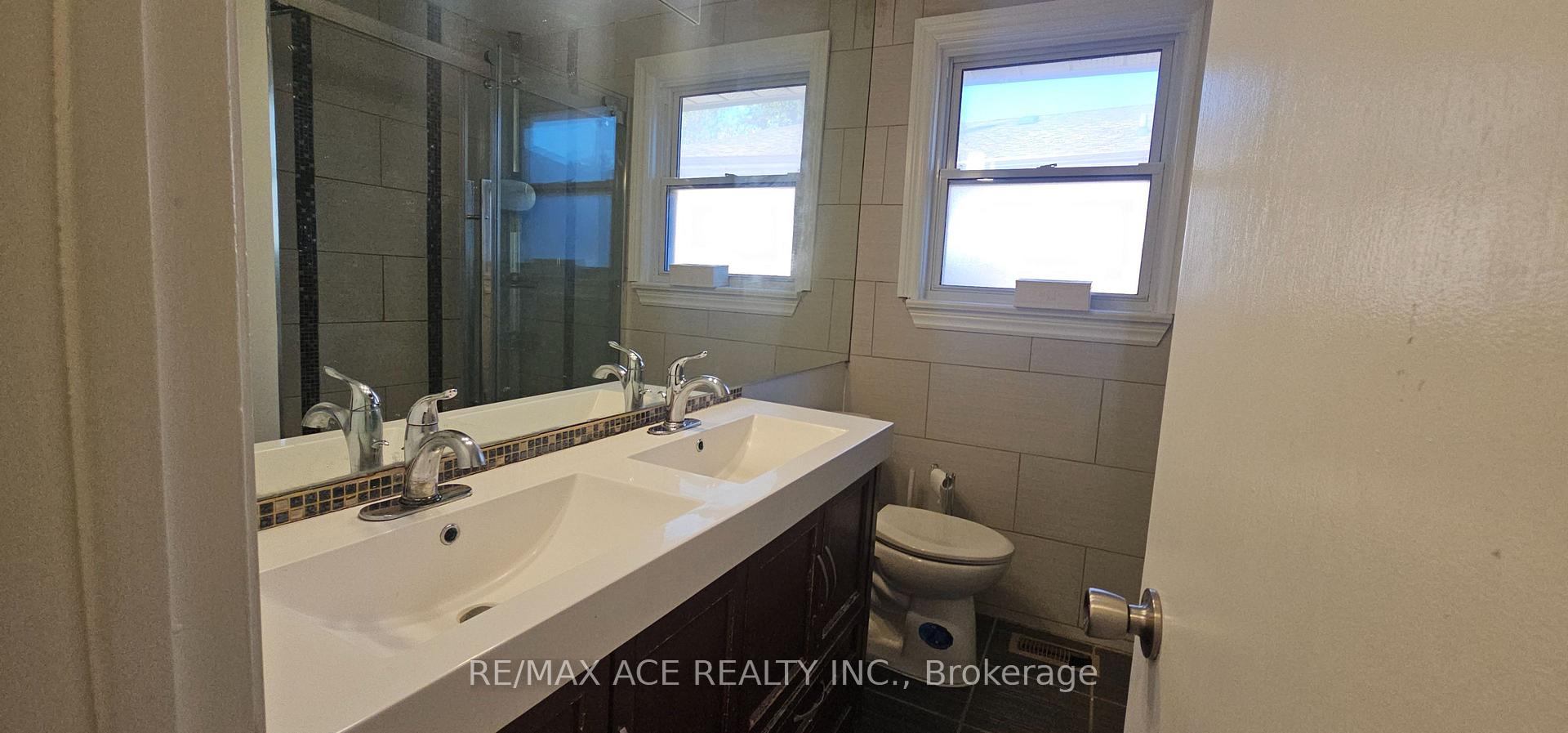 Photo 17 of Unit Main, 87 Lynnbrook Drive, Scarborough, Woburn — HOMEH