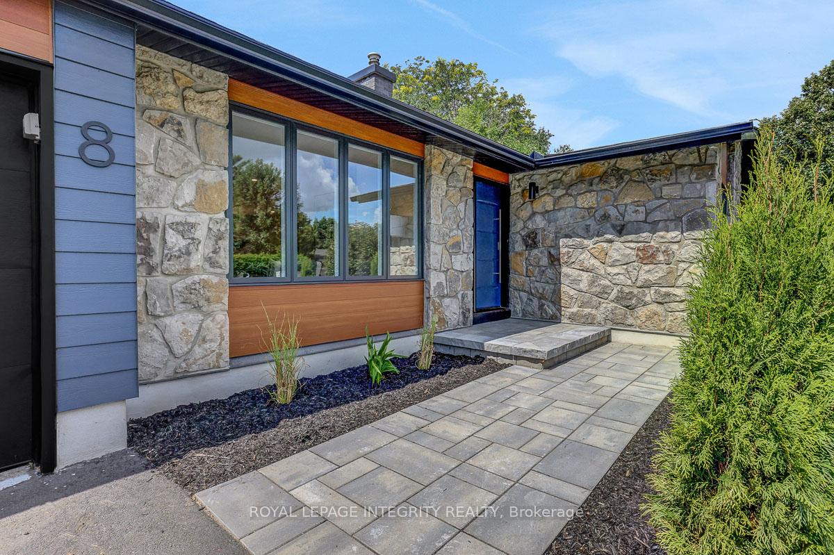 Photo 2 of 8 Brian Crescent, Ottawa, Bruce Farm/Graham Park/Qualicum/Bellands — HOMEH