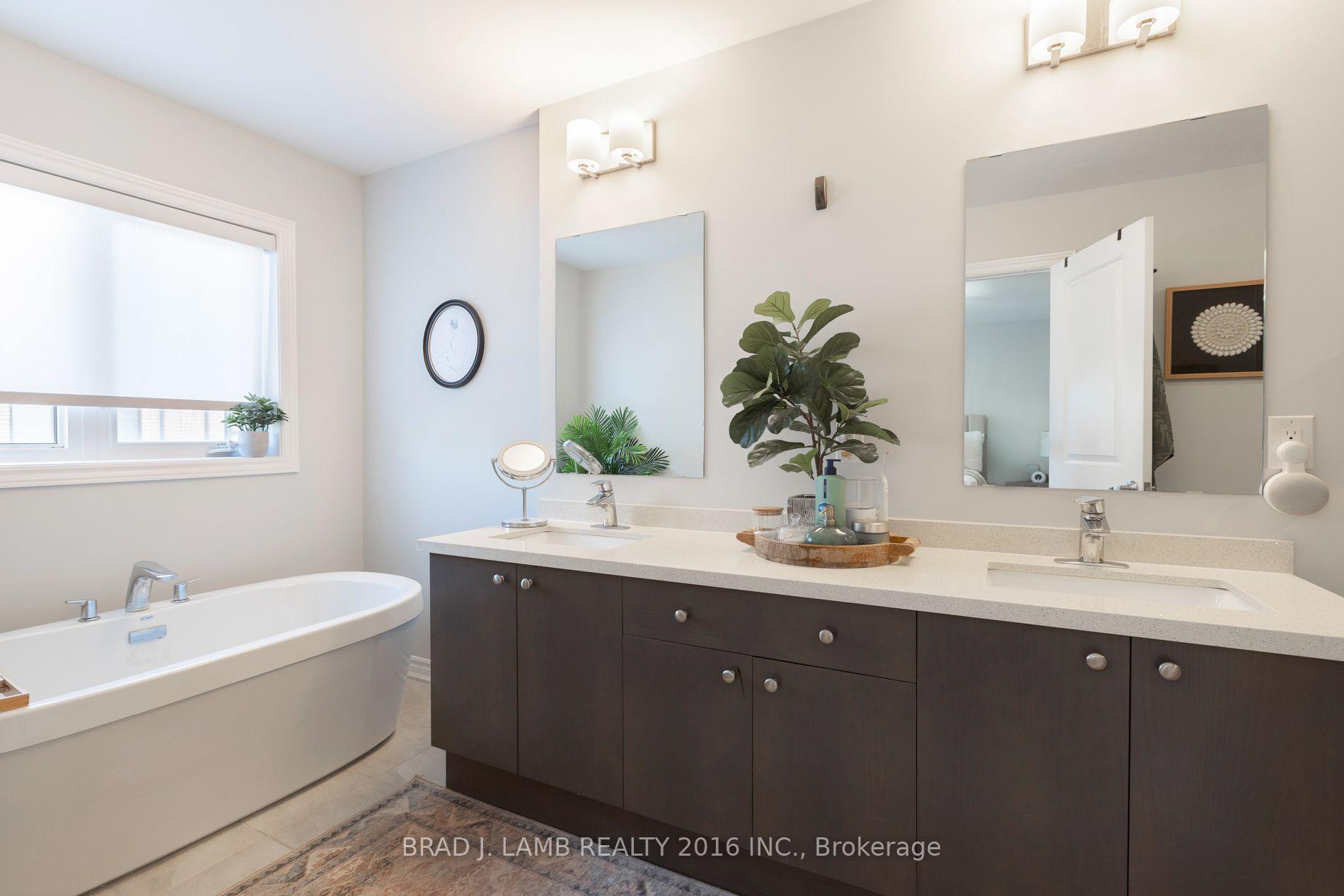 Photo 24 of 57 Sutcliffe Drive, Whitby, Rolling Acres — HOMEH