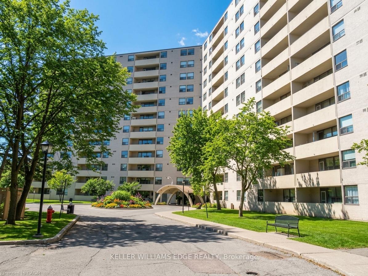 Photo 2 of Unit 209, 700 Dynes Road, Burlington, Roseland — HOMEH