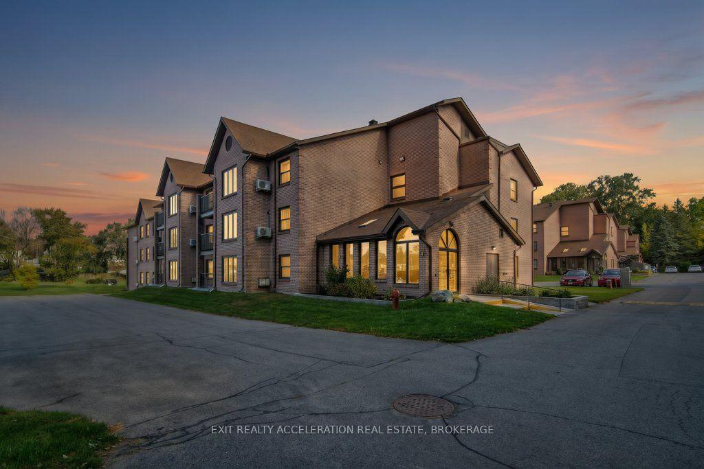 Photo 2 of Unit 106, 7 Centre Street S, Greater Napanee, Greater Napanee — HOMEH