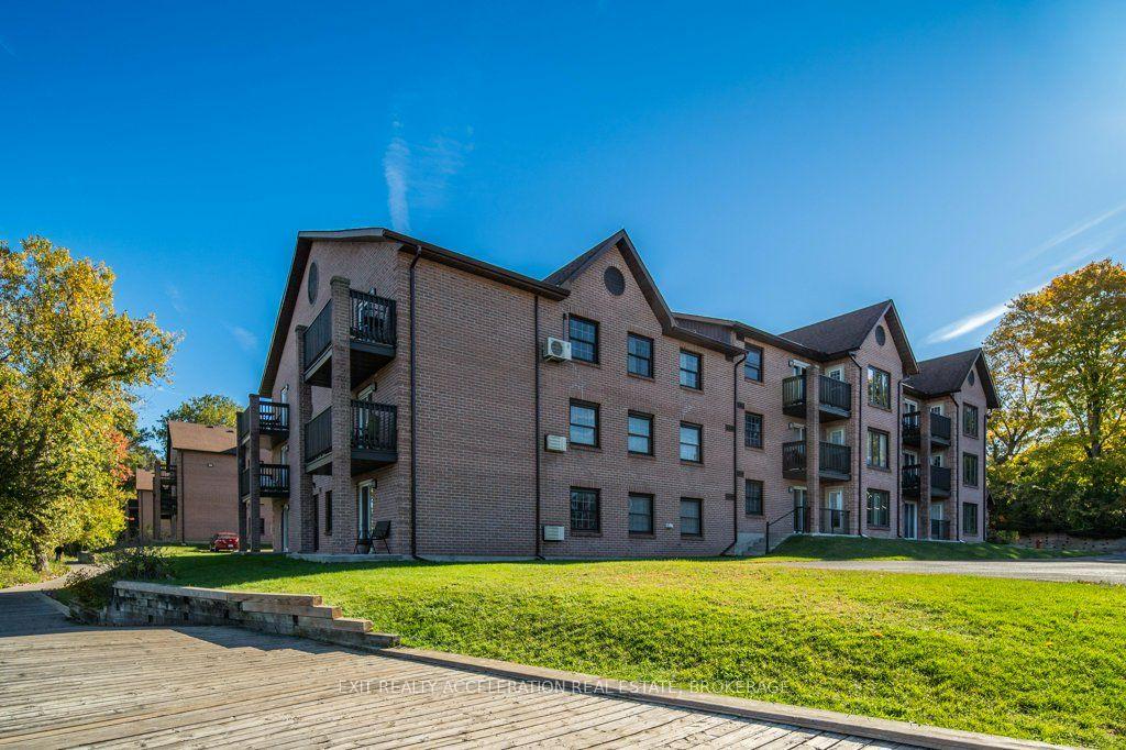 Photo 37 of Unit 106, 7 Centre Street S, Greater Napanee, Greater Napanee — HOMEH