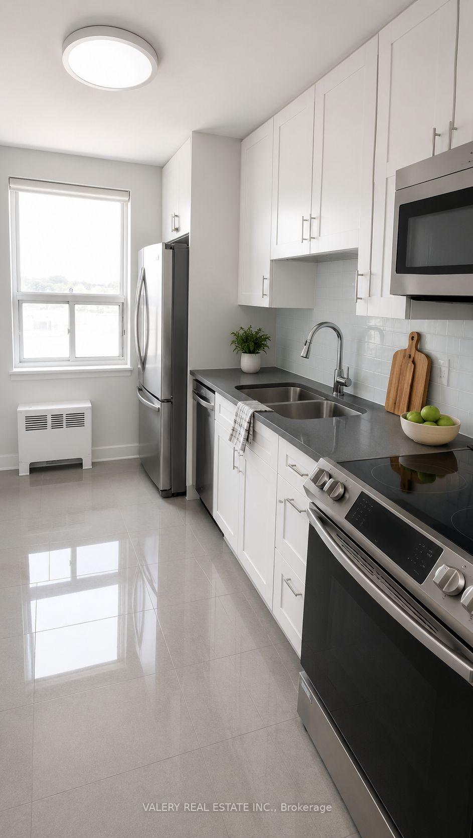 Photo 5 of Unit D7, 3015 Queen Street E, Scarborough, Birchcliffe-Cliffside — HOMEH