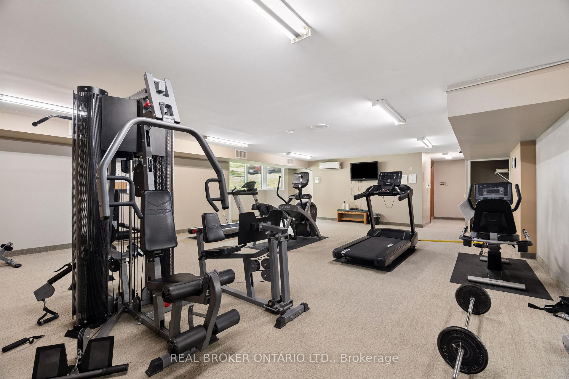 Photo 33 of Unit 508, 35 Green Valley Drive, Kitchener, Pioneer Park — HOMEH