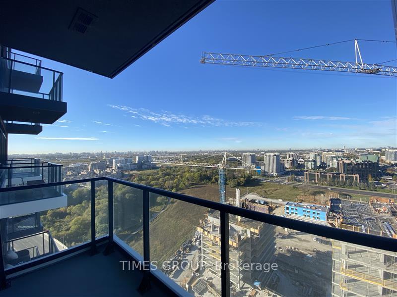 Photo 10 of Unit 2706, 8 Water Walk Drive, Markham, Unionville — HOMEH