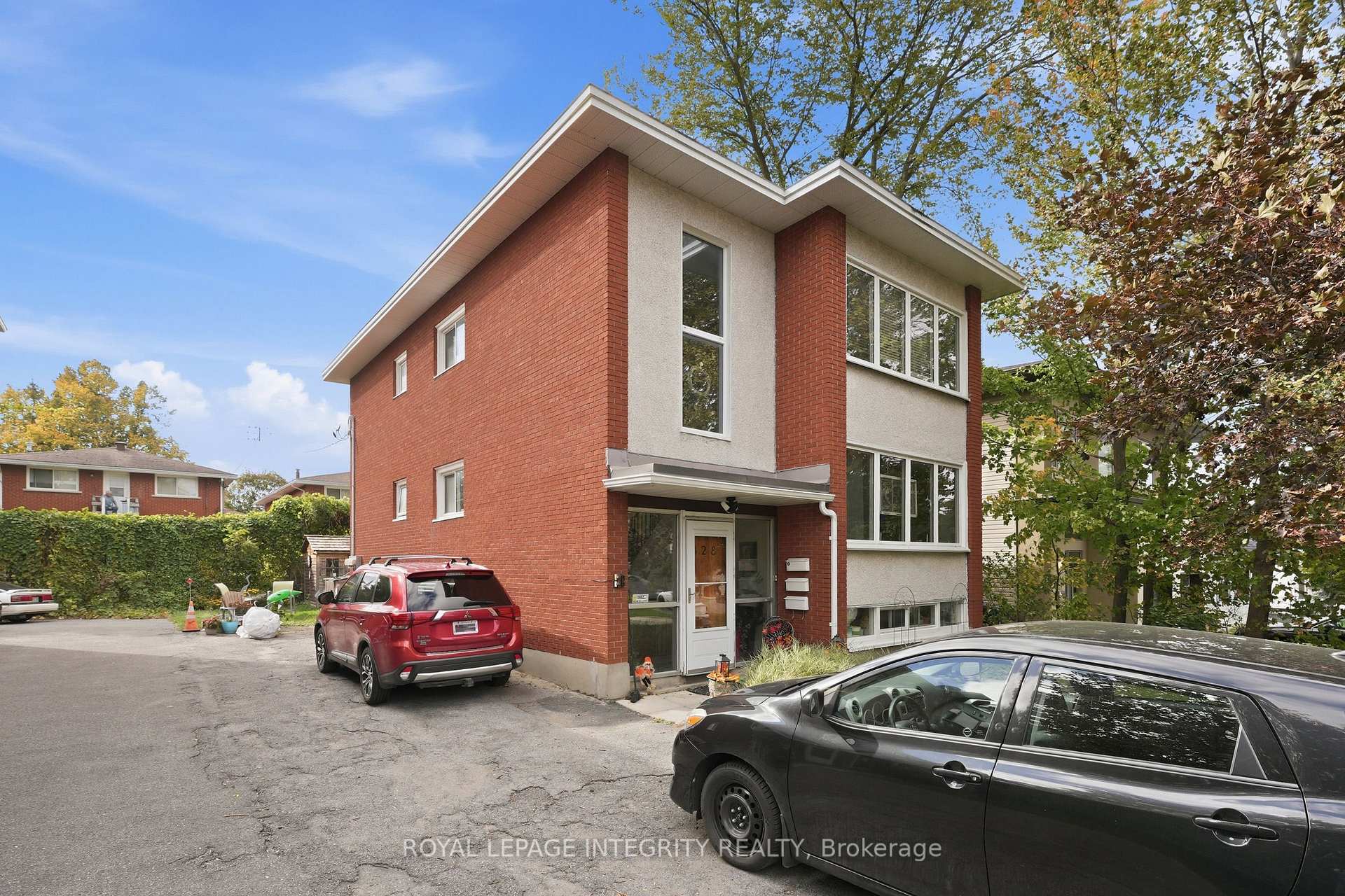 Photo 1 of Unit 3, 828 Tavistock Road, Ottawa, Queensway Terrace North — HOMEH