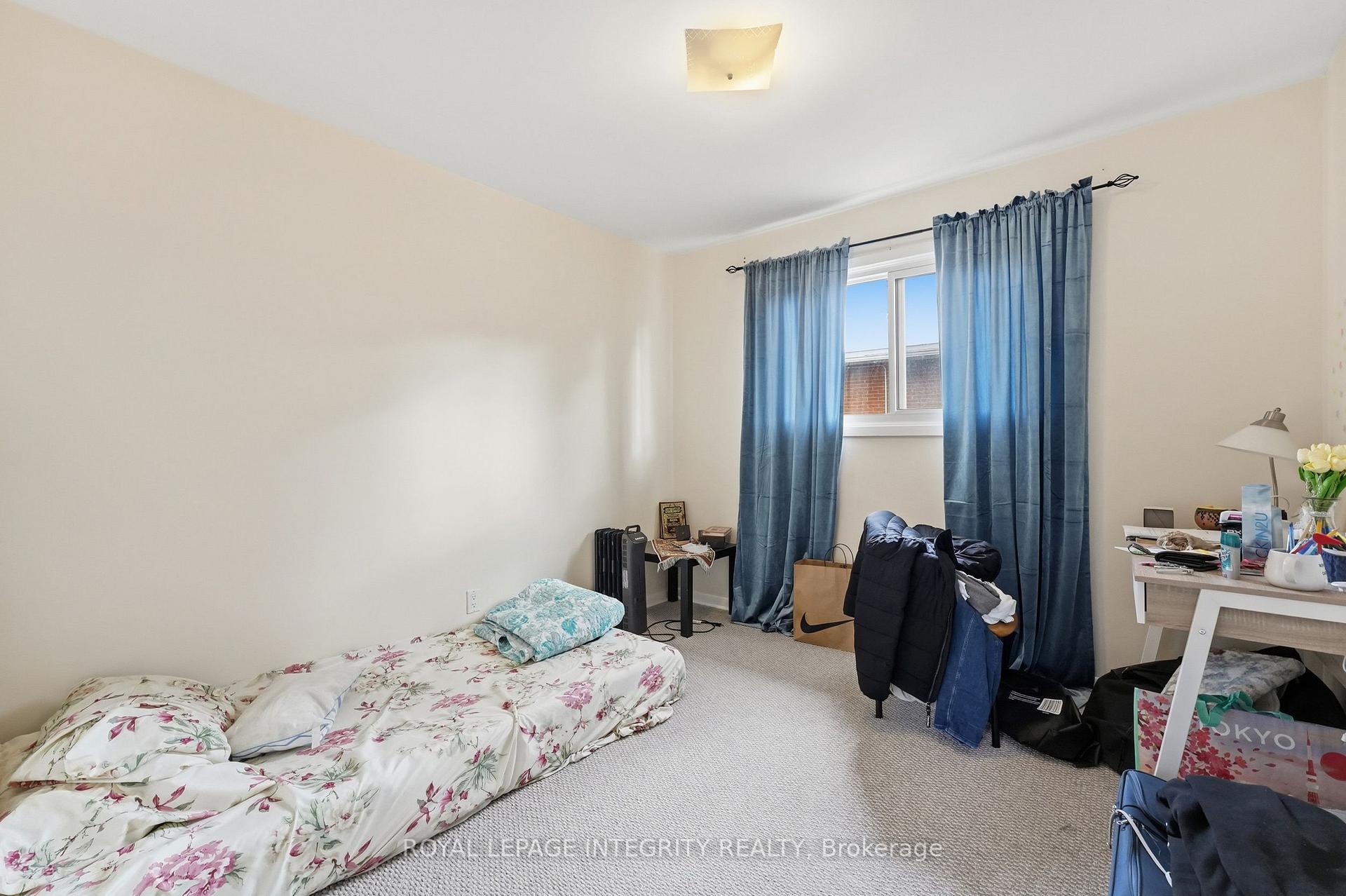 Photo 15 of Unit 3, 828 Tavistock Road, Ottawa, Queensway Terrace North — HOMEH