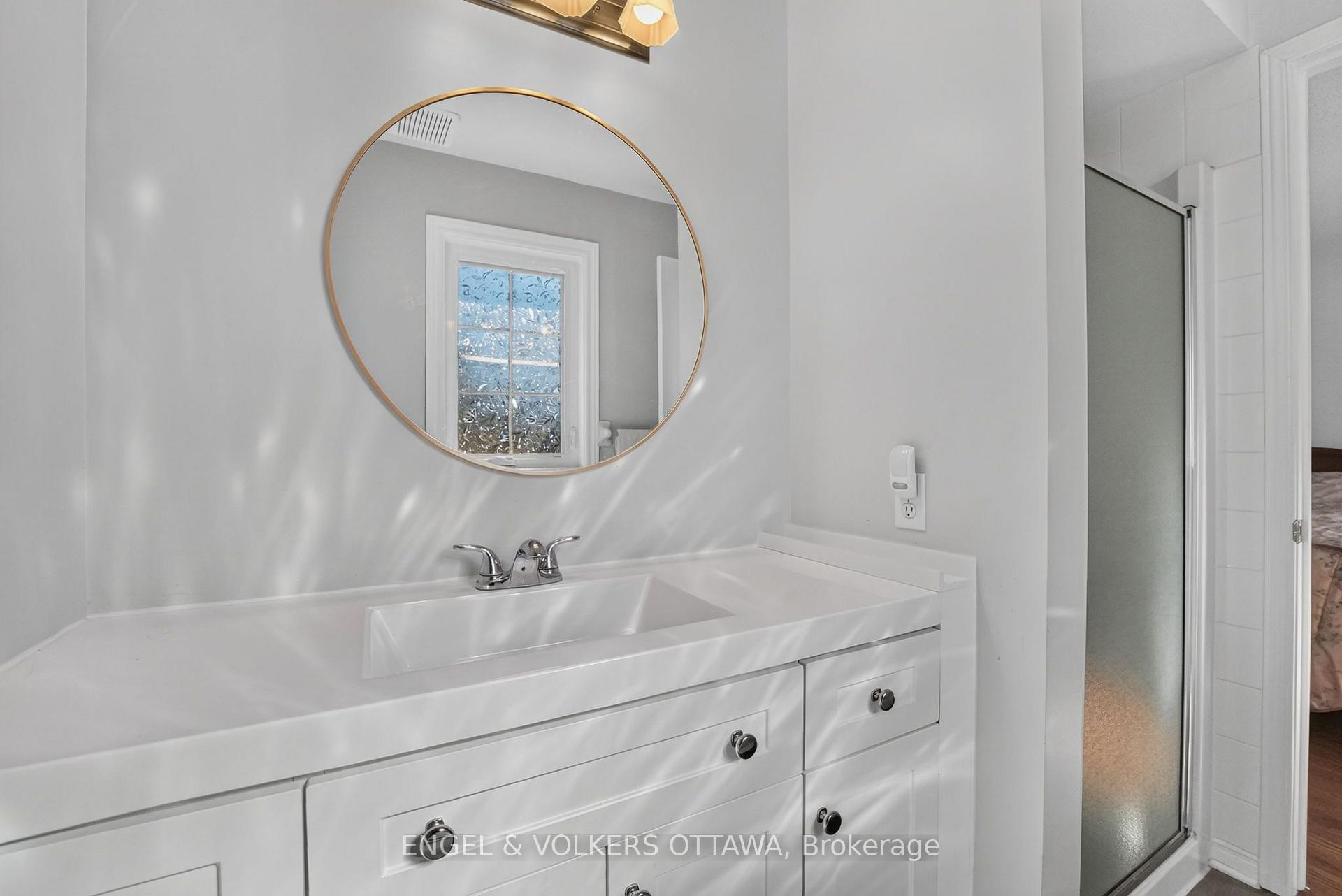 Photo 29 of 12 Kalbrook Street, Ottawa, Kanata - Kanata Lakes/Heritage Hills — HOMEH