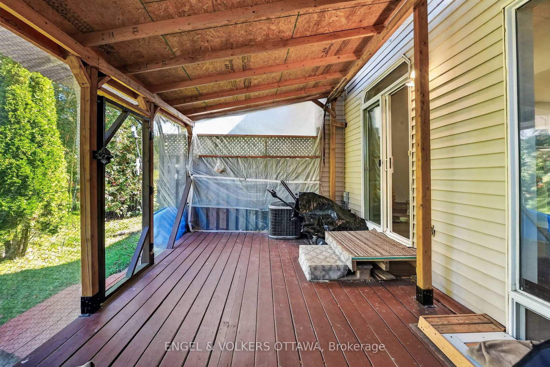 Photo 35 of 12 Kalbrook Street, Ottawa, Kanata - Kanata Lakes/Heritage Hills — HOMEH