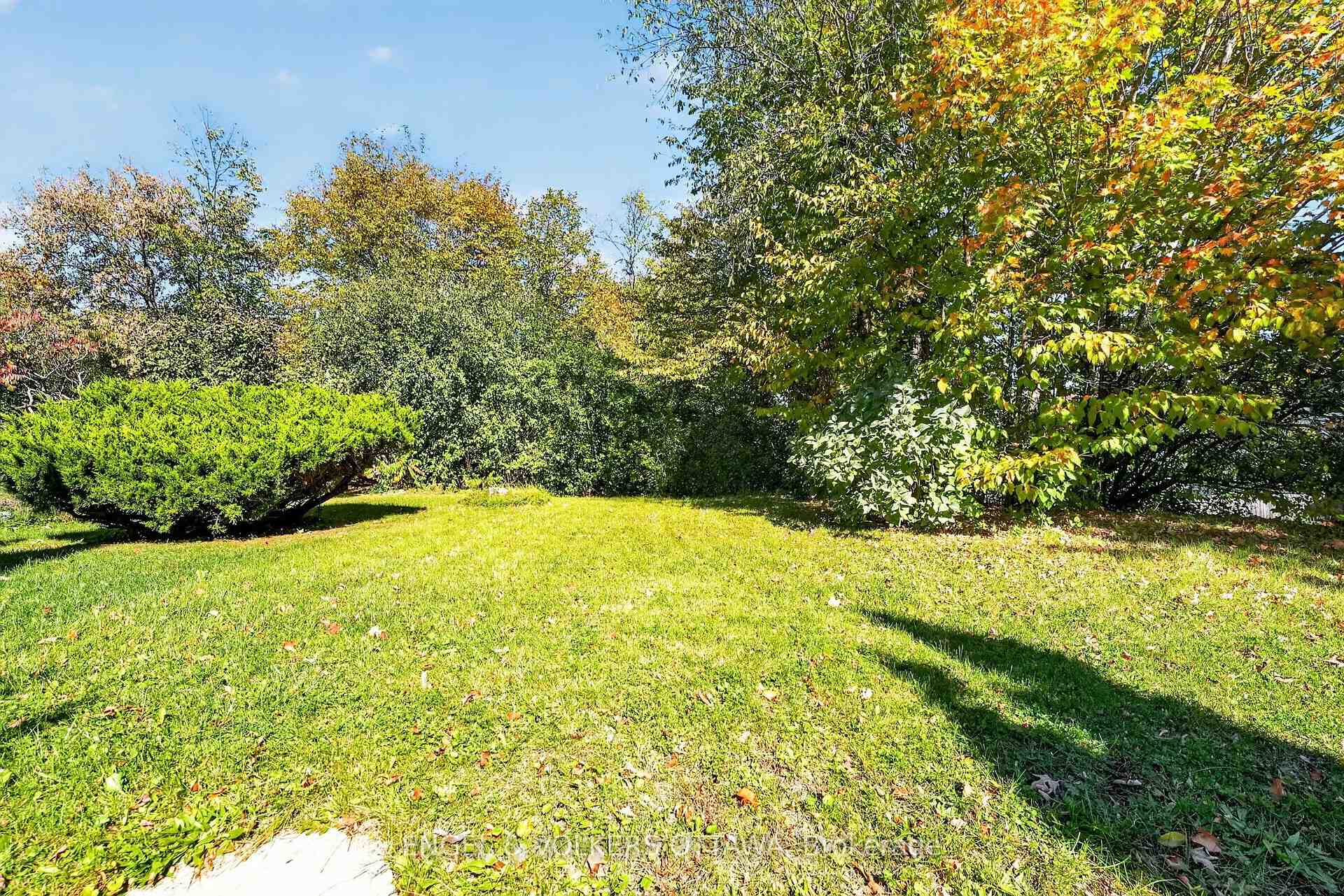 Photo 39 of 12 Kalbrook Street, Ottawa, Kanata - Kanata Lakes/Heritage Hills — HOMEH