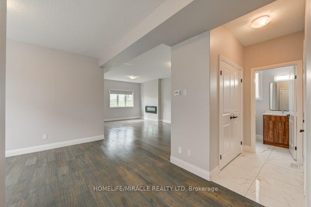 Photo 10 of 3032 Doyle Drive, London, South U — HOMEH