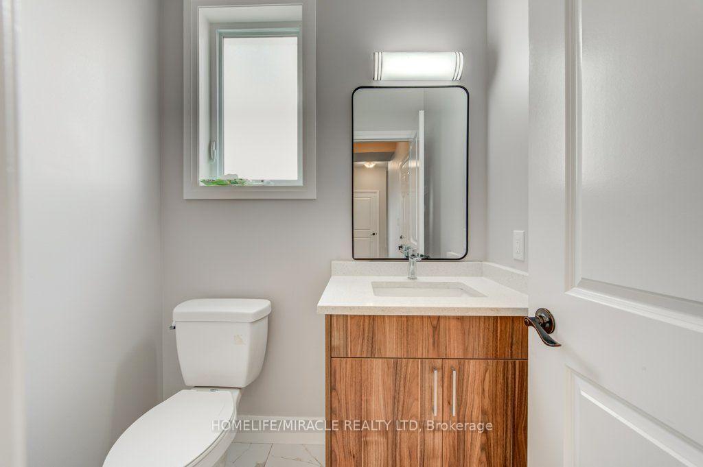 Photo 12 of 3032 Doyle Drive, London, South U — HOMEH