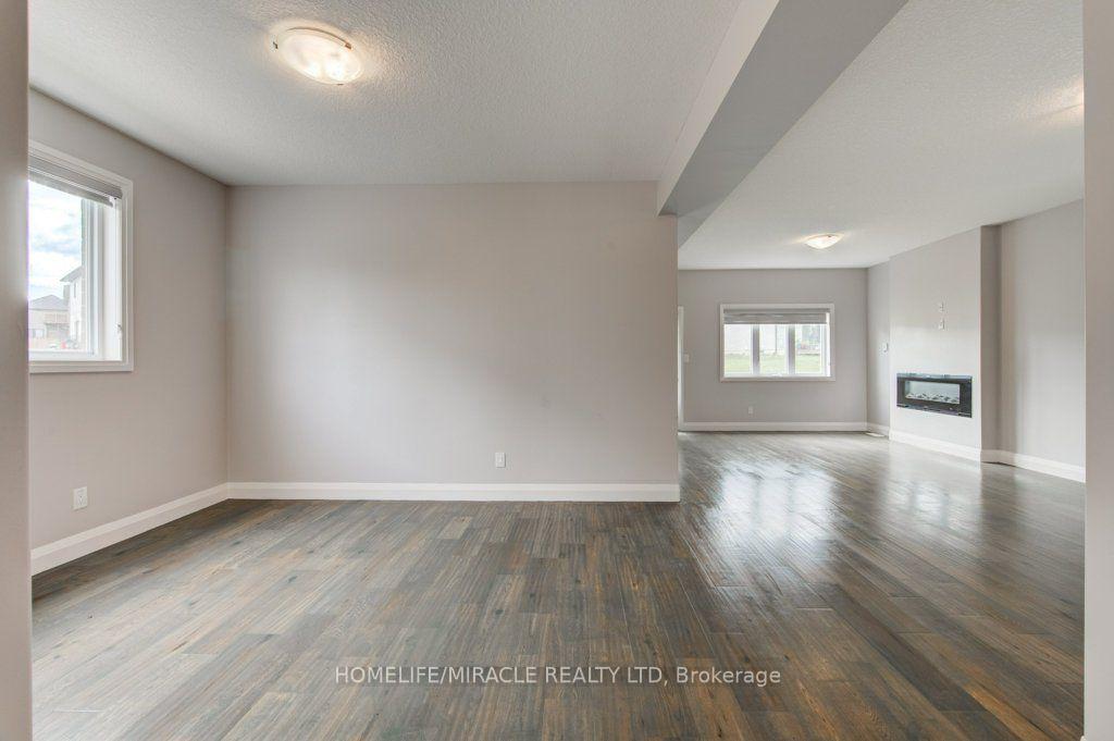 Photo 13 of 3032 Doyle Drive, London, South U — HOMEH
