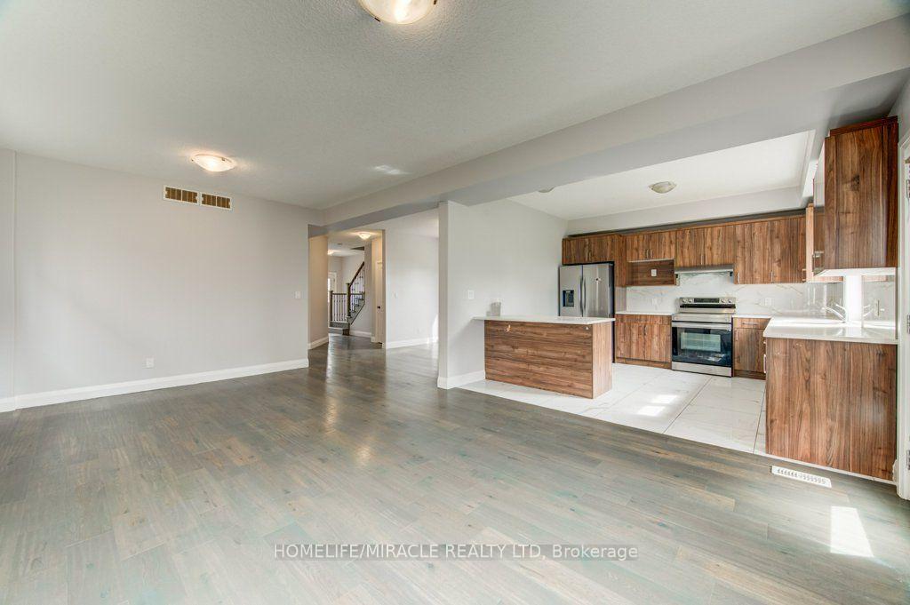 Photo 21 of 3032 Doyle Drive, London, South U — HOMEH