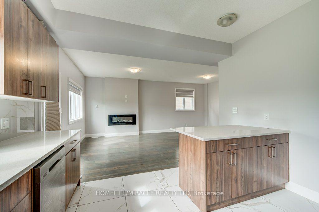 Photo 25 of 3032 Doyle Drive, London, South U — HOMEH