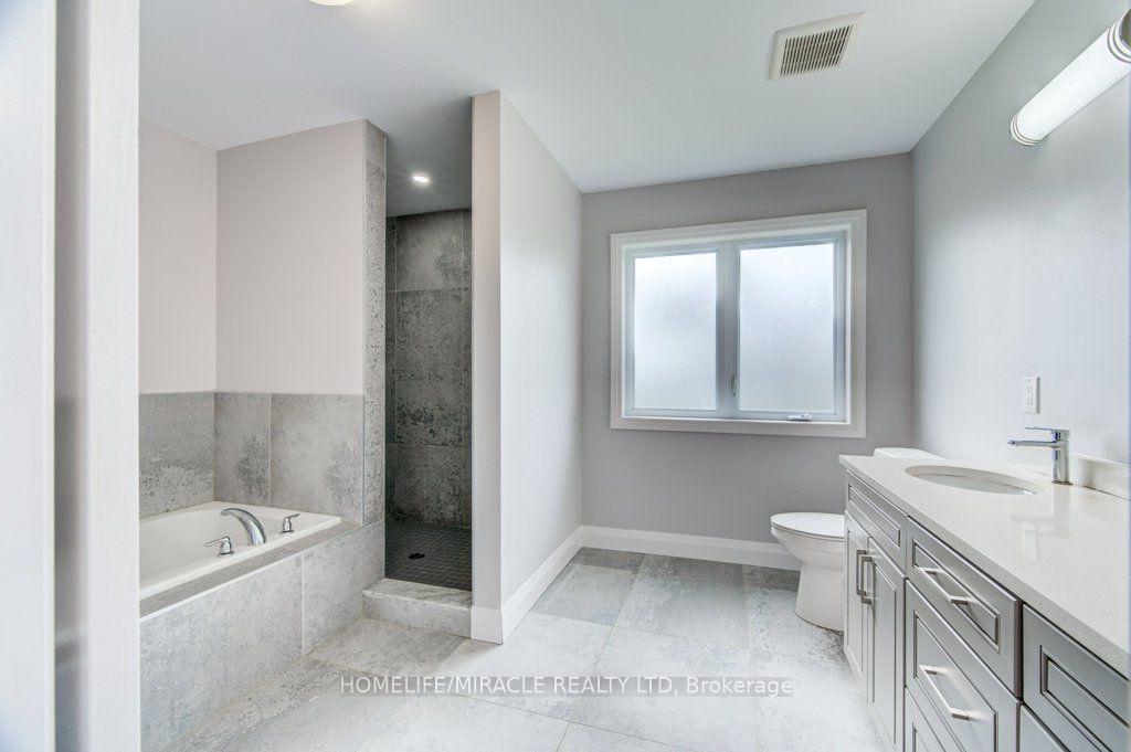 Photo 33 of 3032 Doyle Drive, London, South U — HOMEH