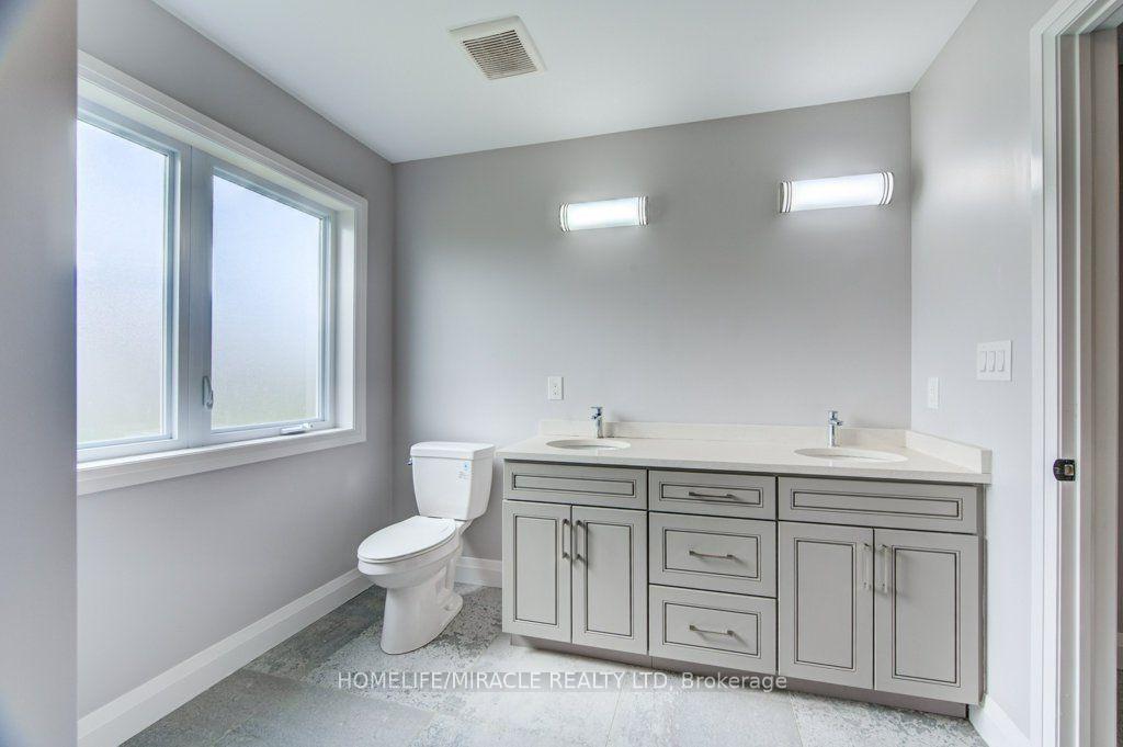 Photo 34 of 3032 Doyle Drive, London, South U — HOMEH