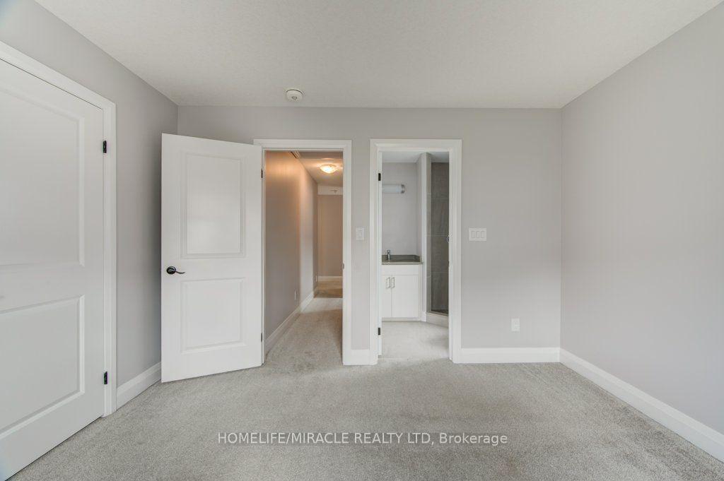Photo 44 of 3032 Doyle Drive, London, South U — HOMEH