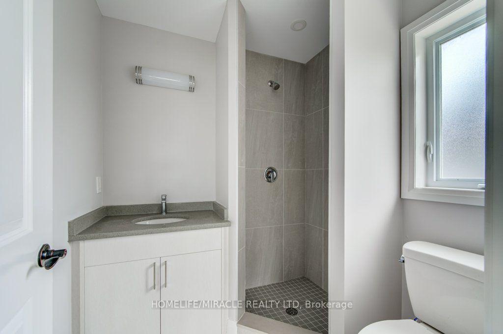 Photo 45 of 3032 Doyle Drive, London, South U — HOMEH