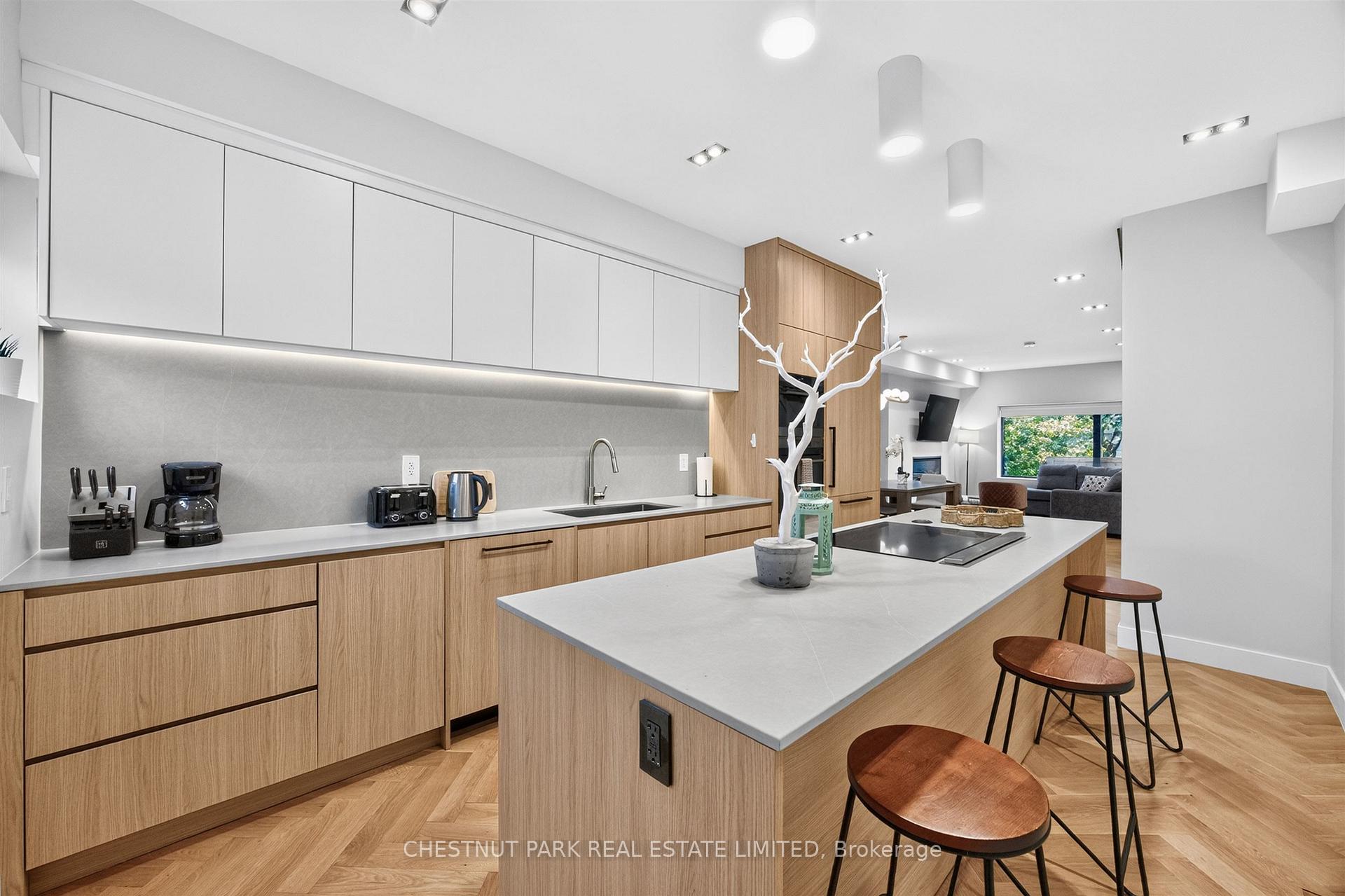 Photo 11 of 26 Caroline Avenue, Toronto, South Riverdale — HOMEH